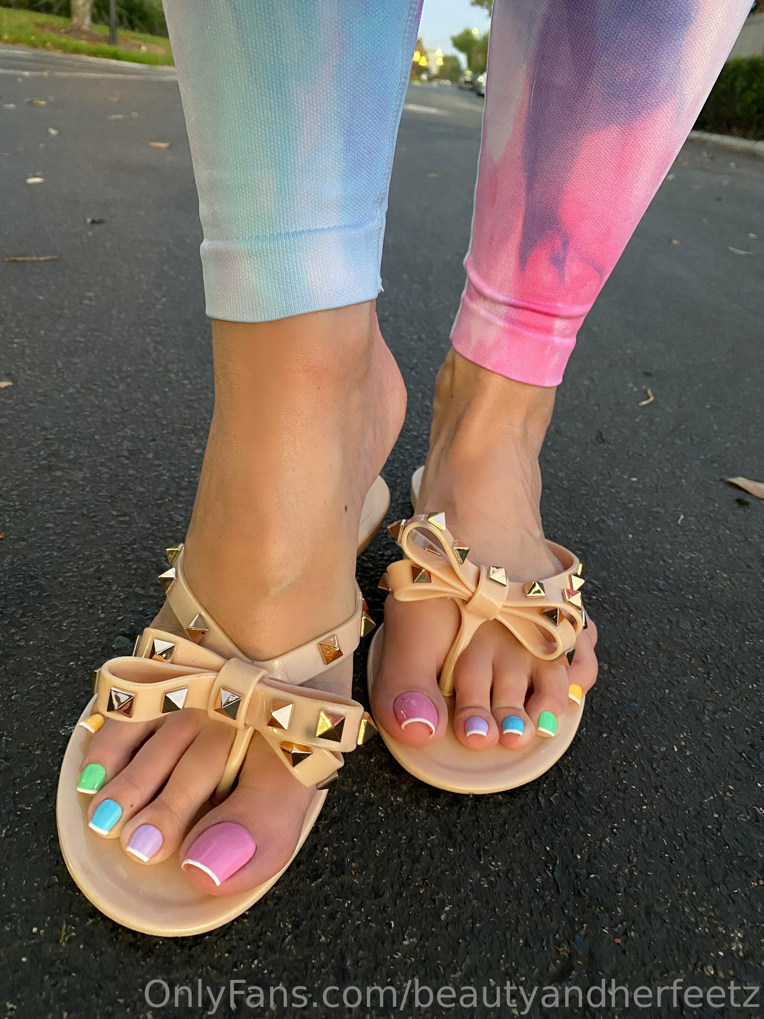 beautyandherfeetz feet