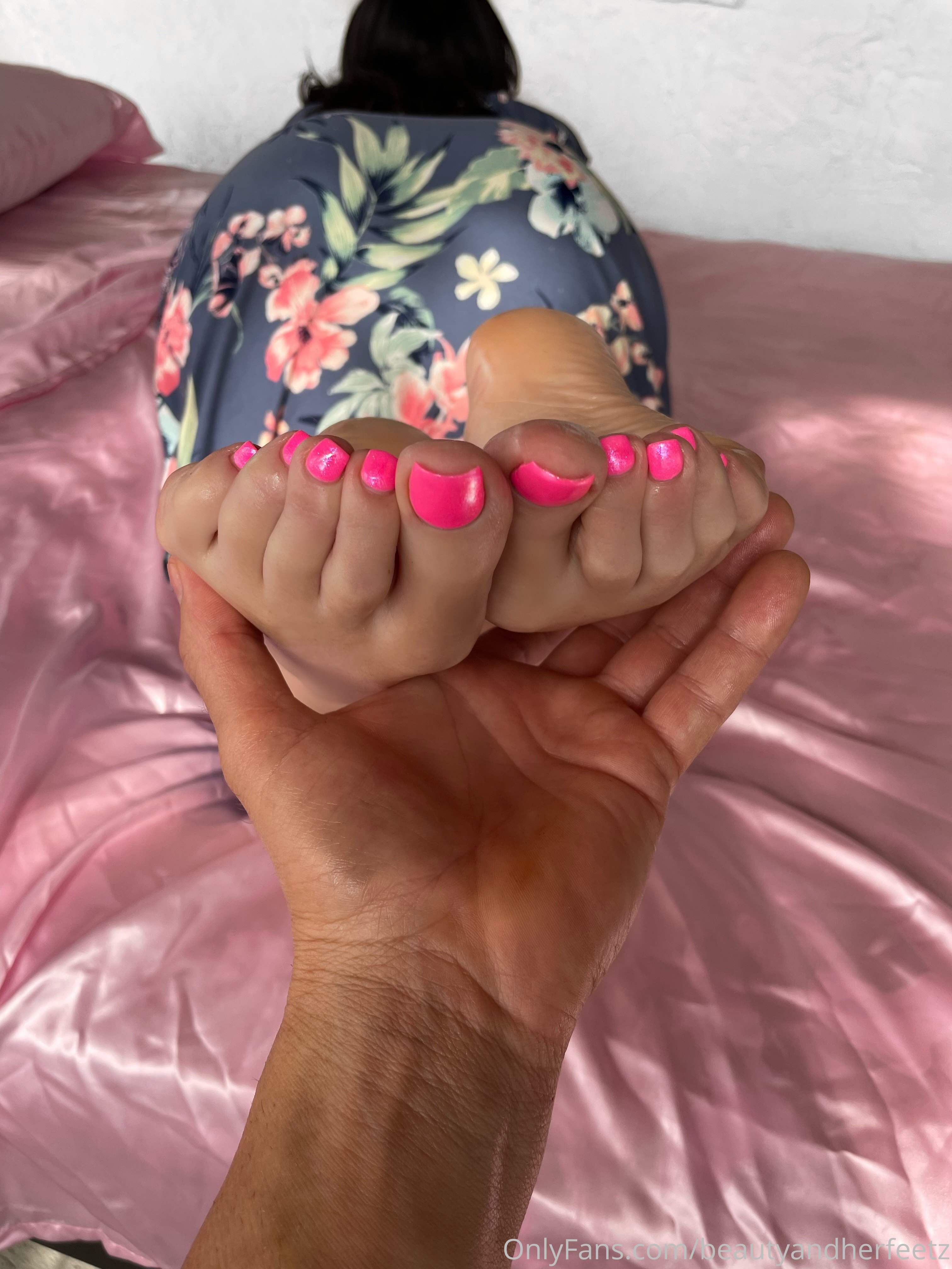 beautyandherfeetz feet