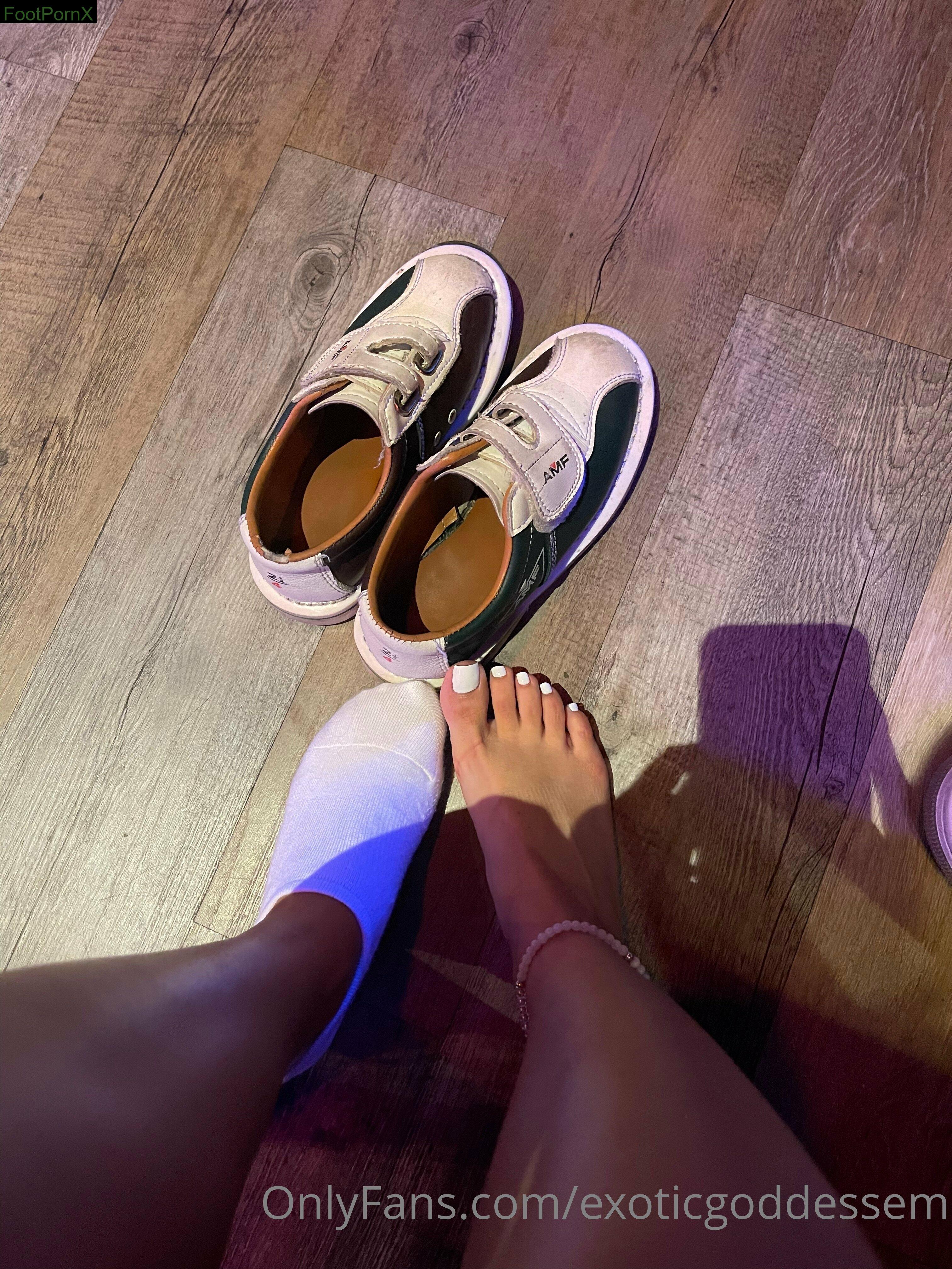 exoticgoddessem feet