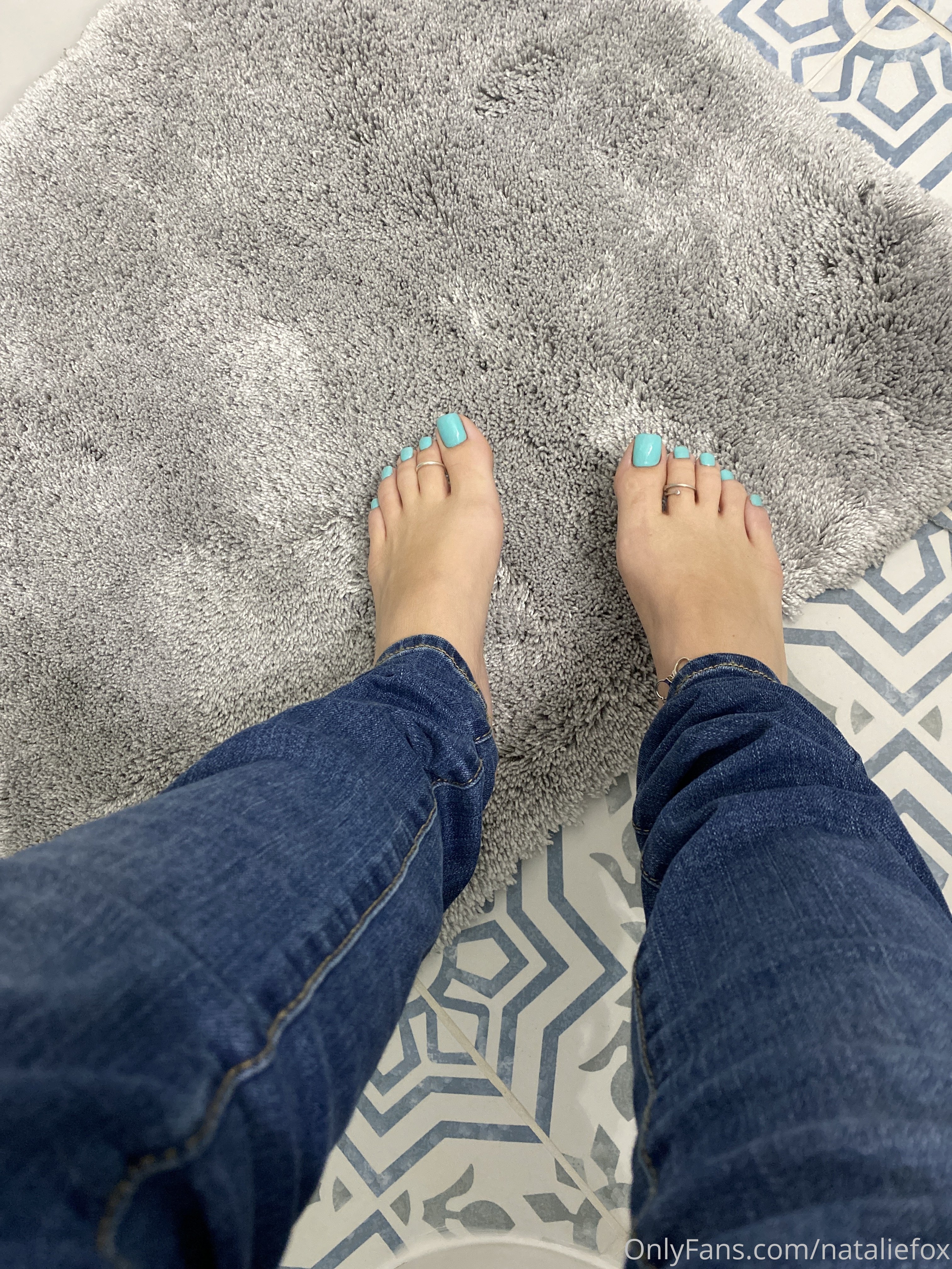 nataliefox feet