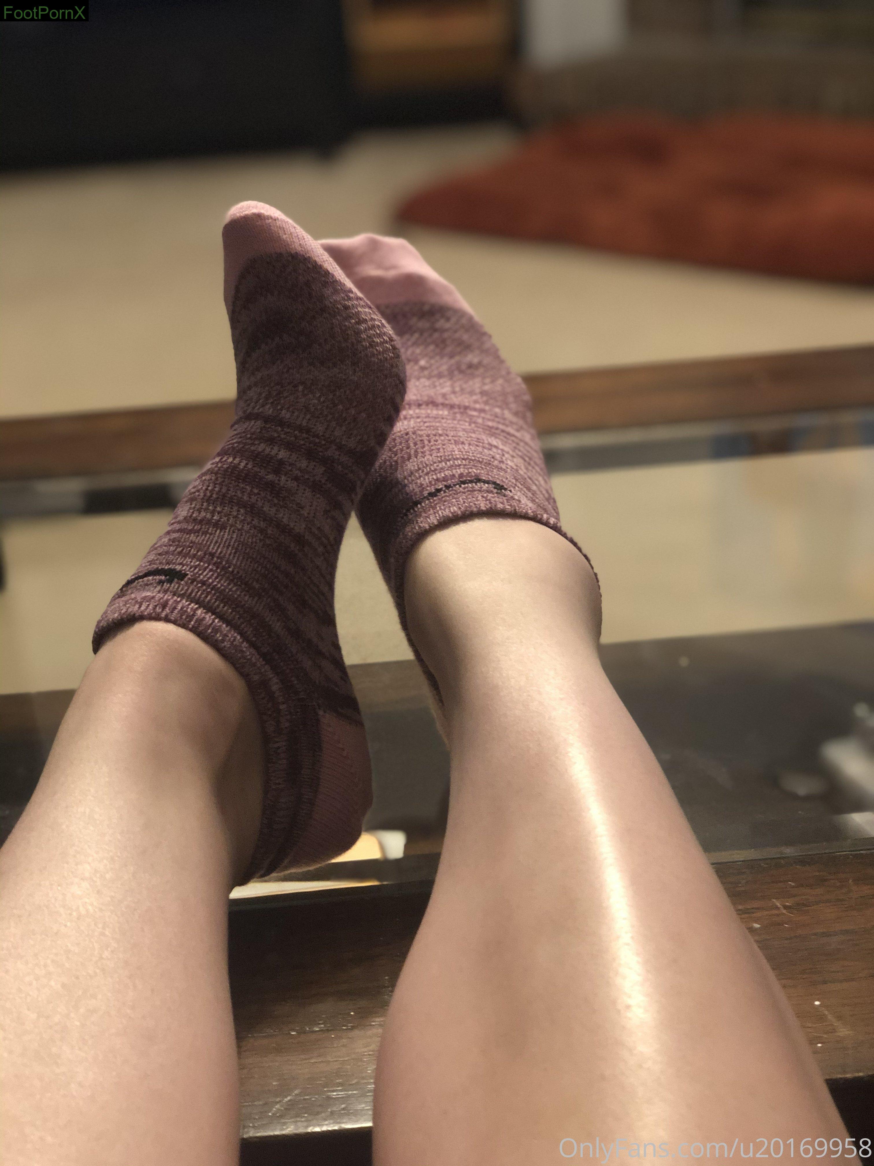 sockyfeetbae feet