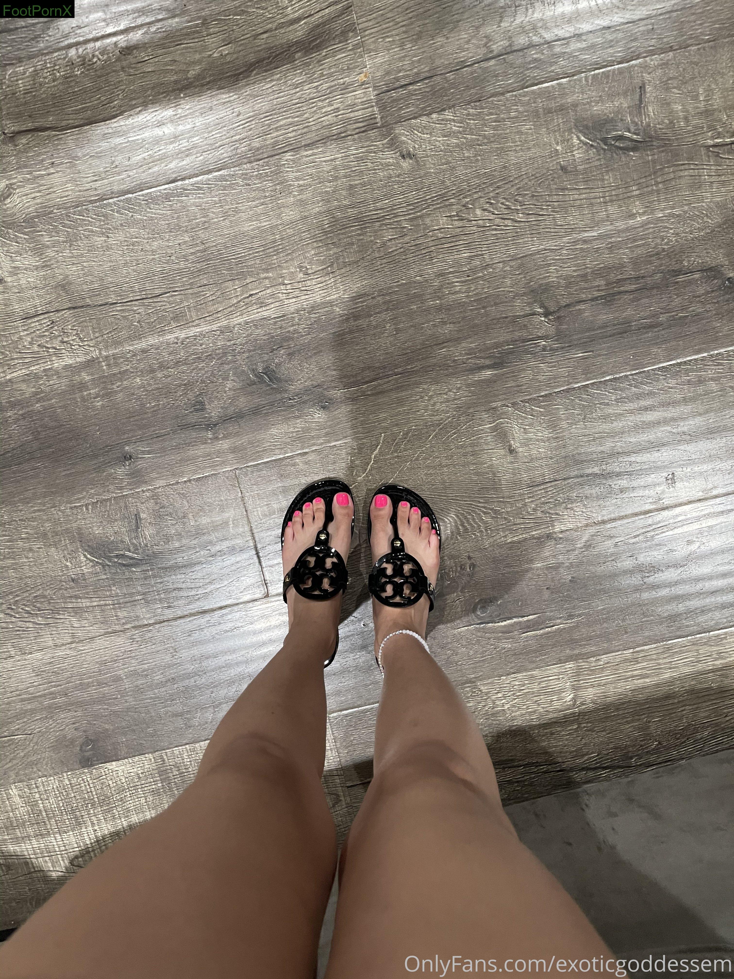exoticgoddessem feet