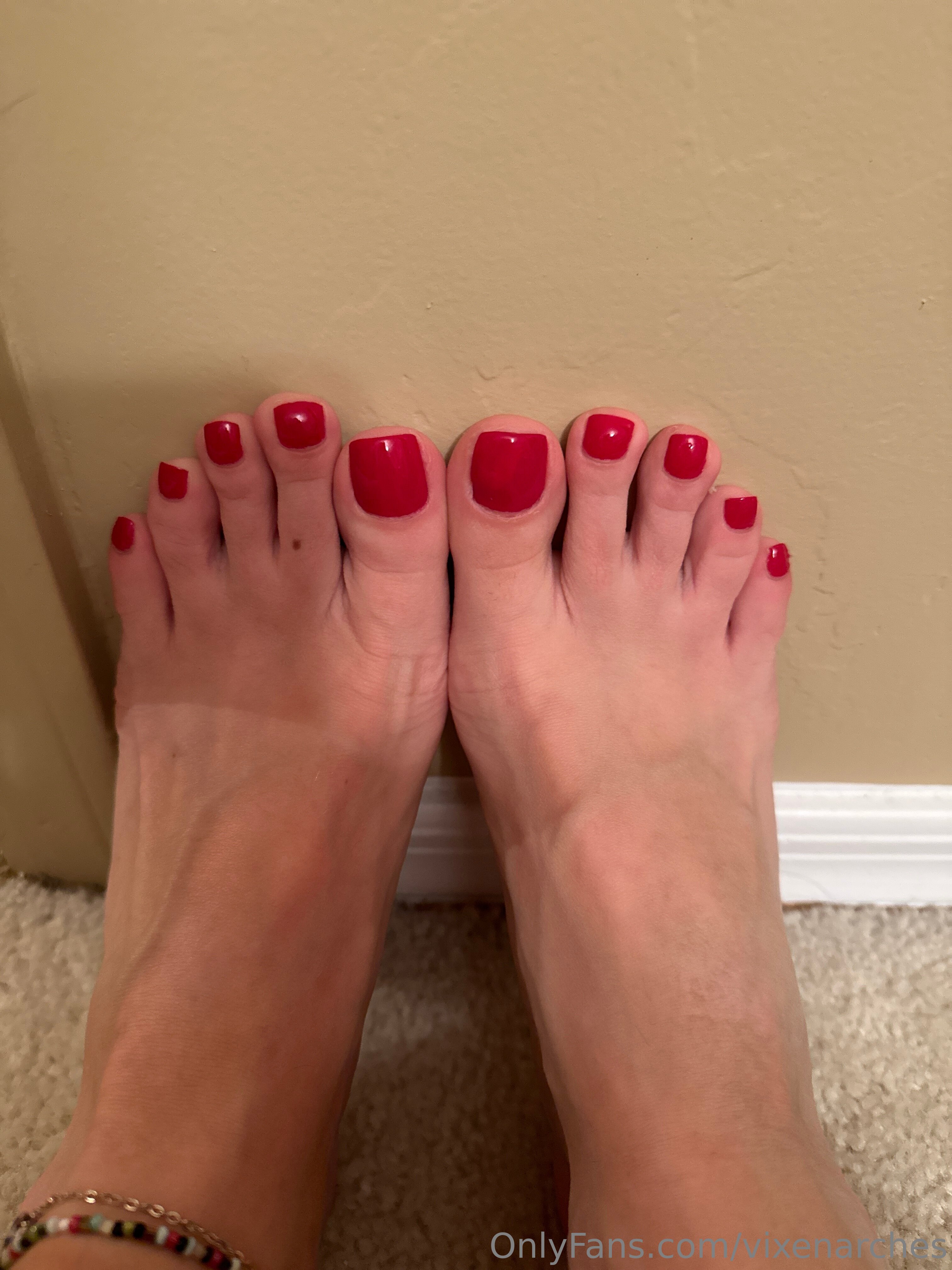 vixenarches feet