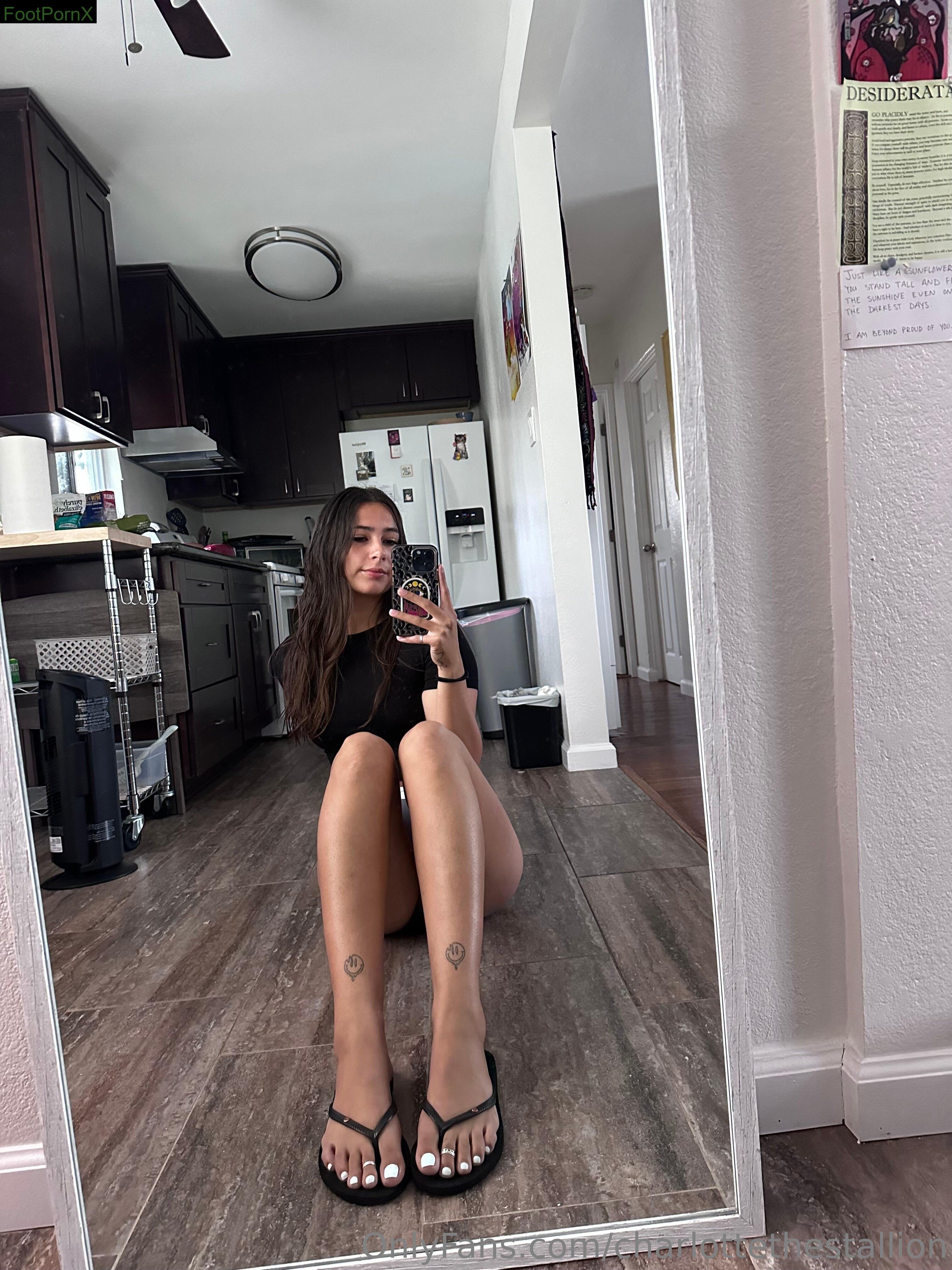 charlottethestallion feet