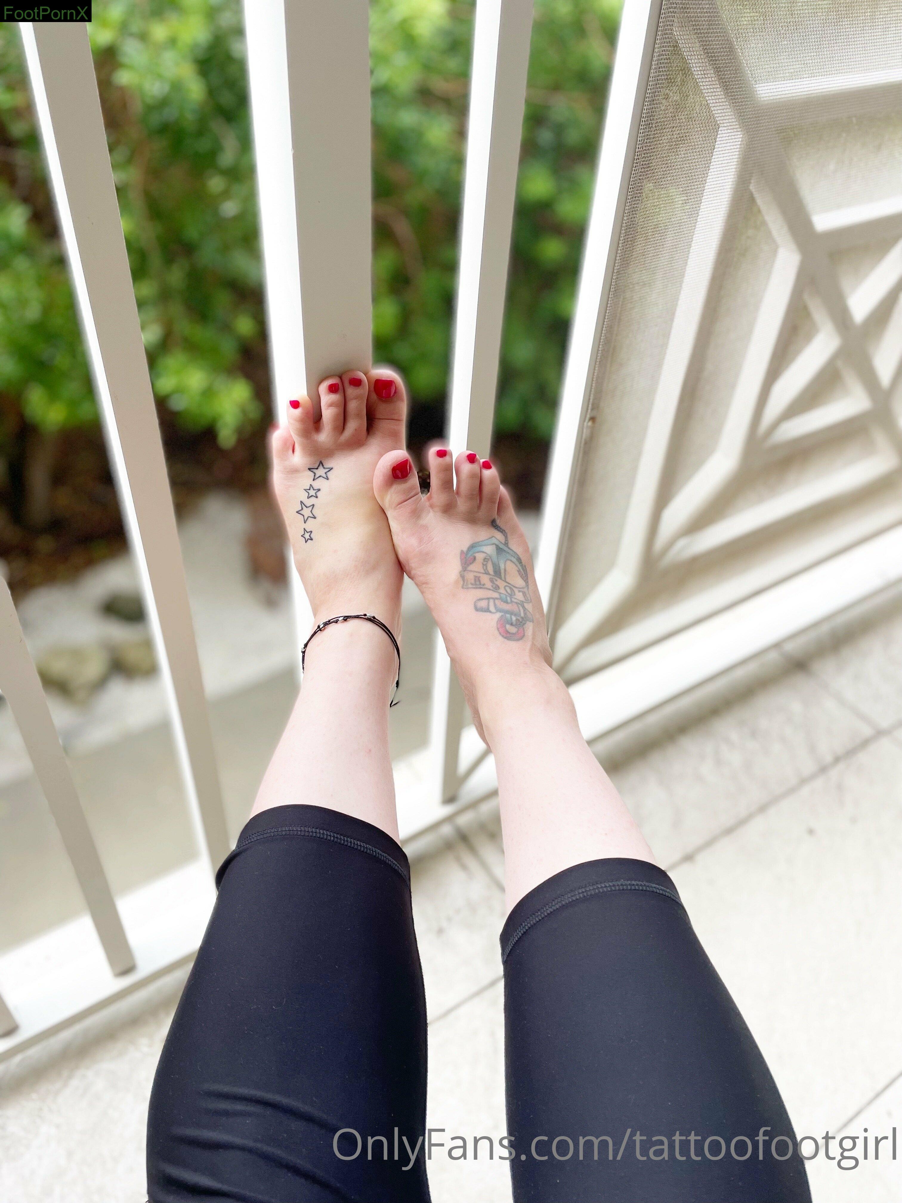 tattoofootgirl feet