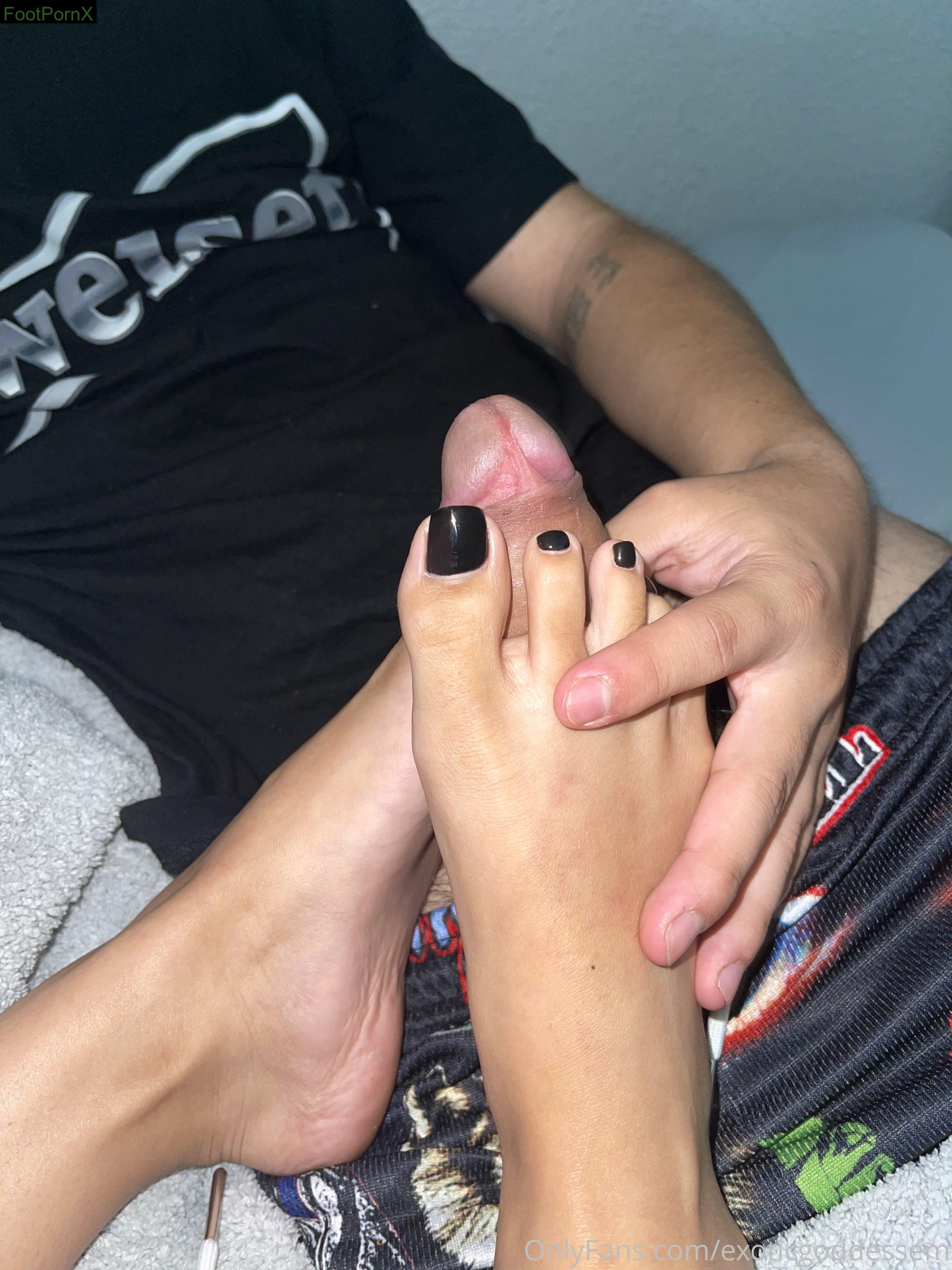 exoticgoddessem feet