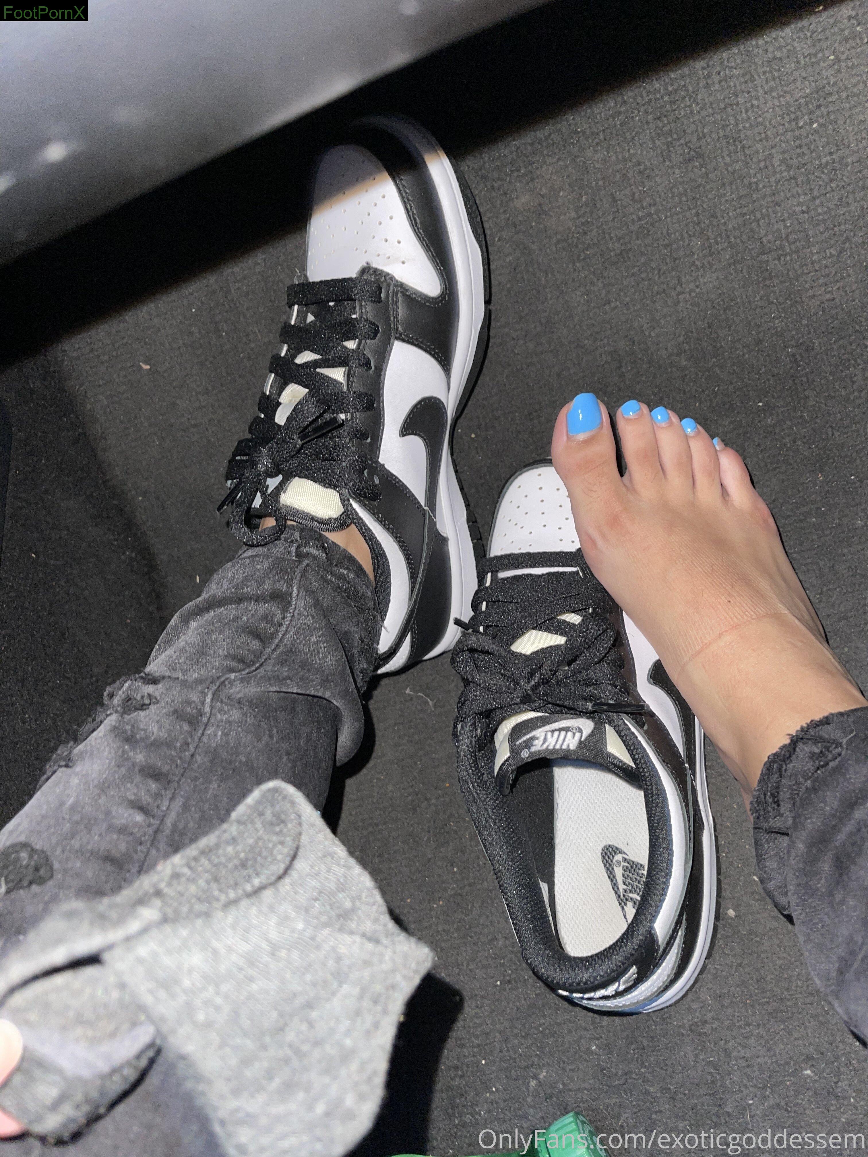 exoticgoddessem feet