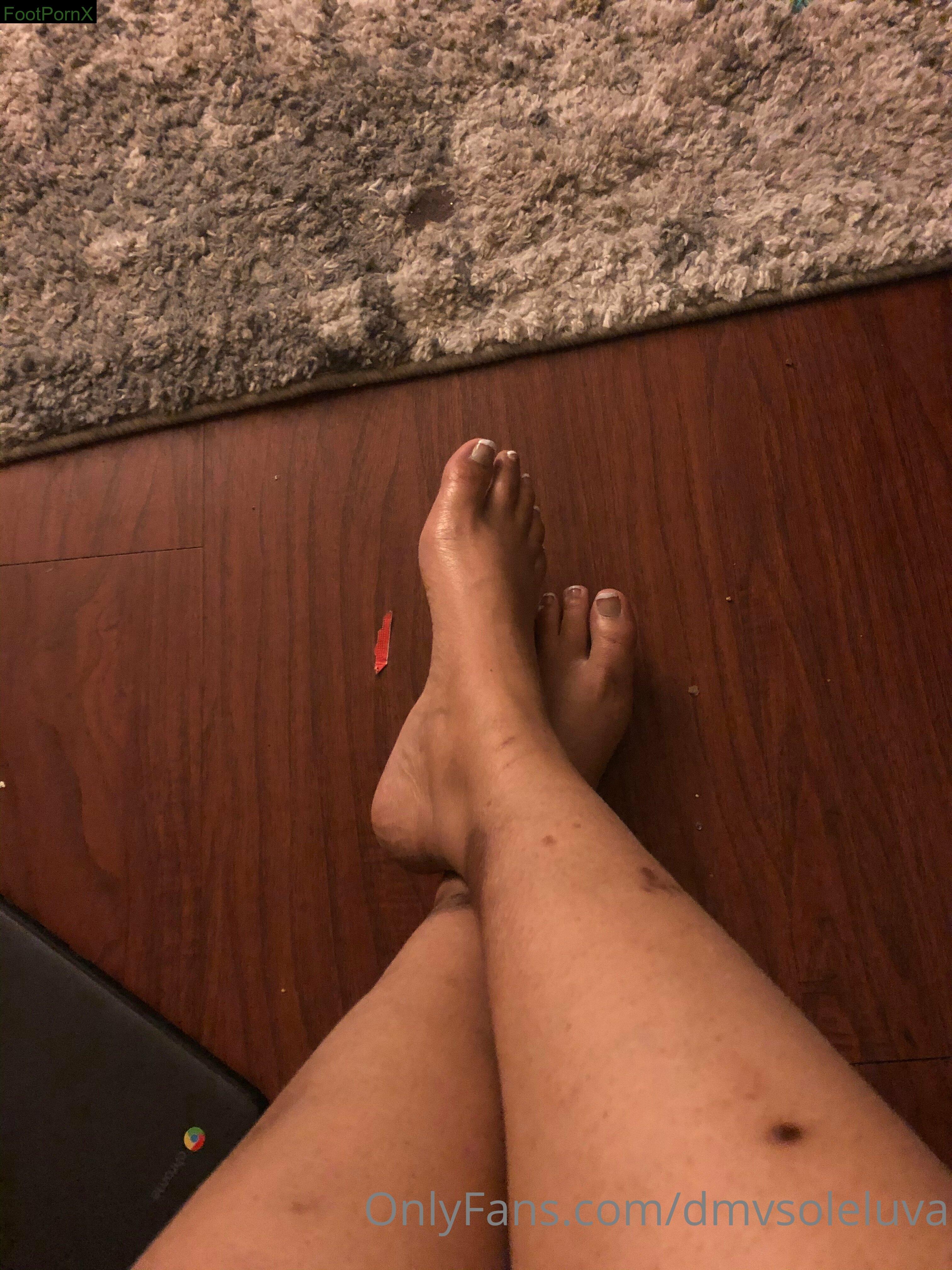 dmvsoleluva feet