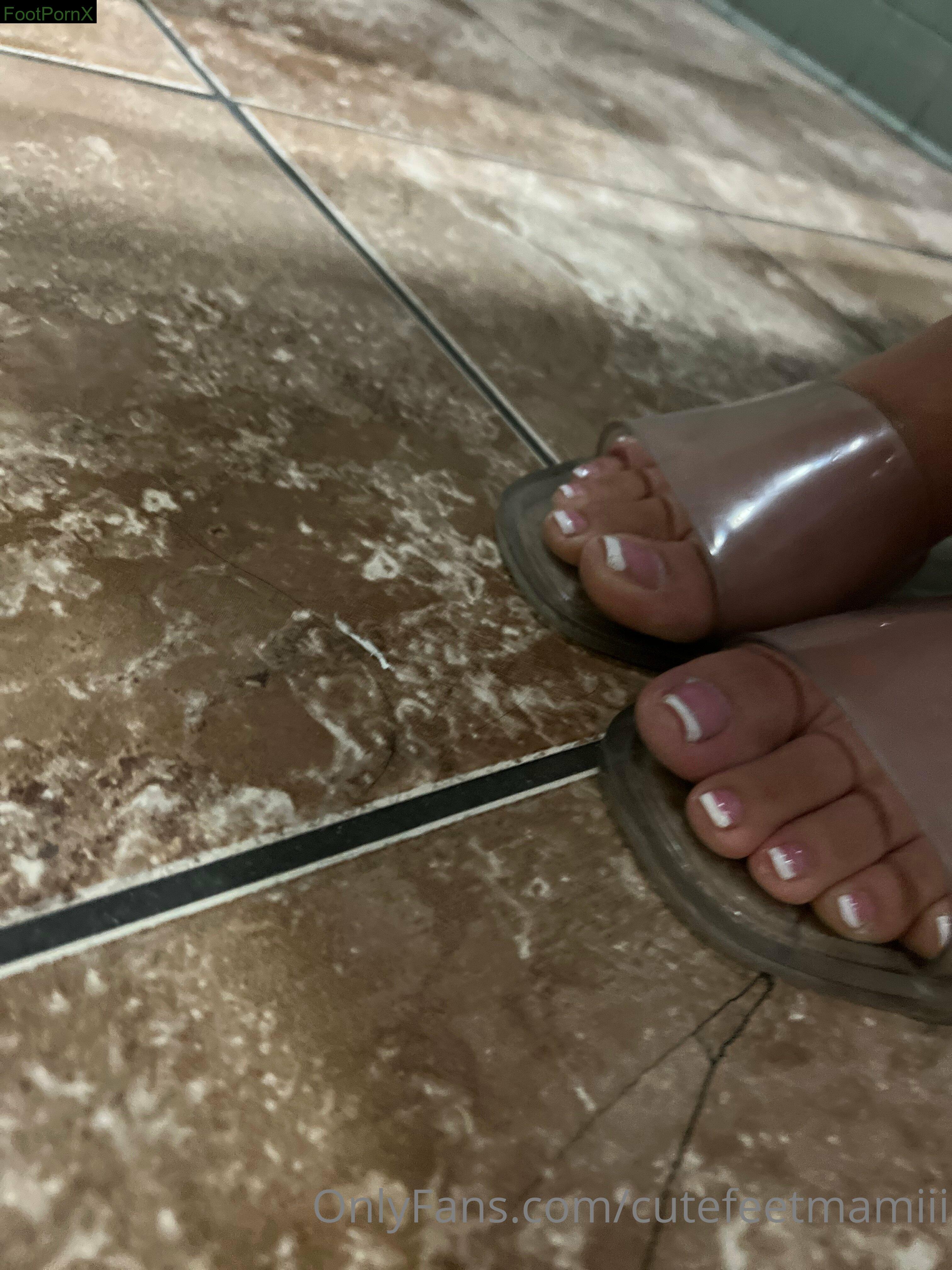 cutefeetmamiii feet