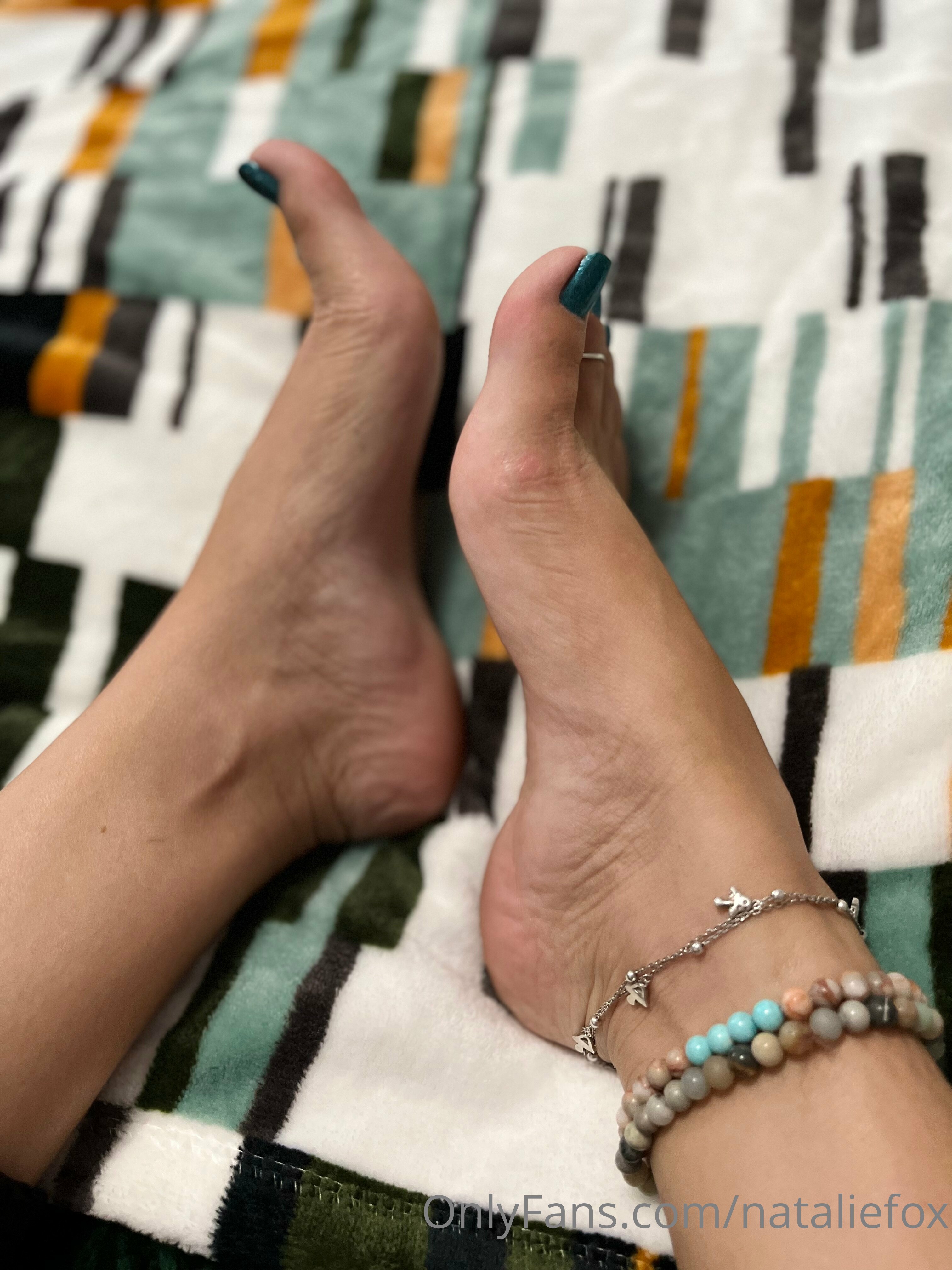 nataliefox feet