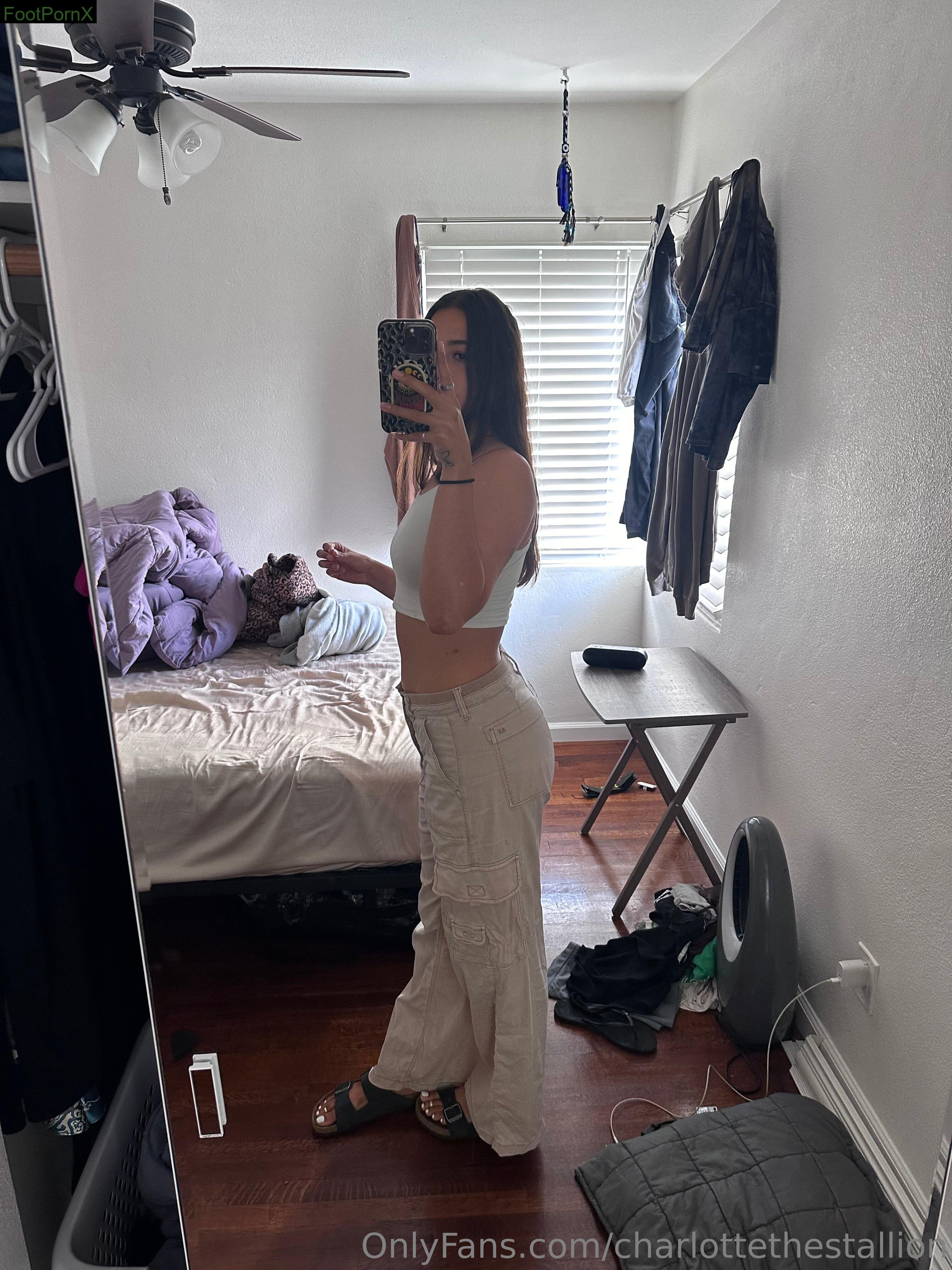 charlottethestallion feet