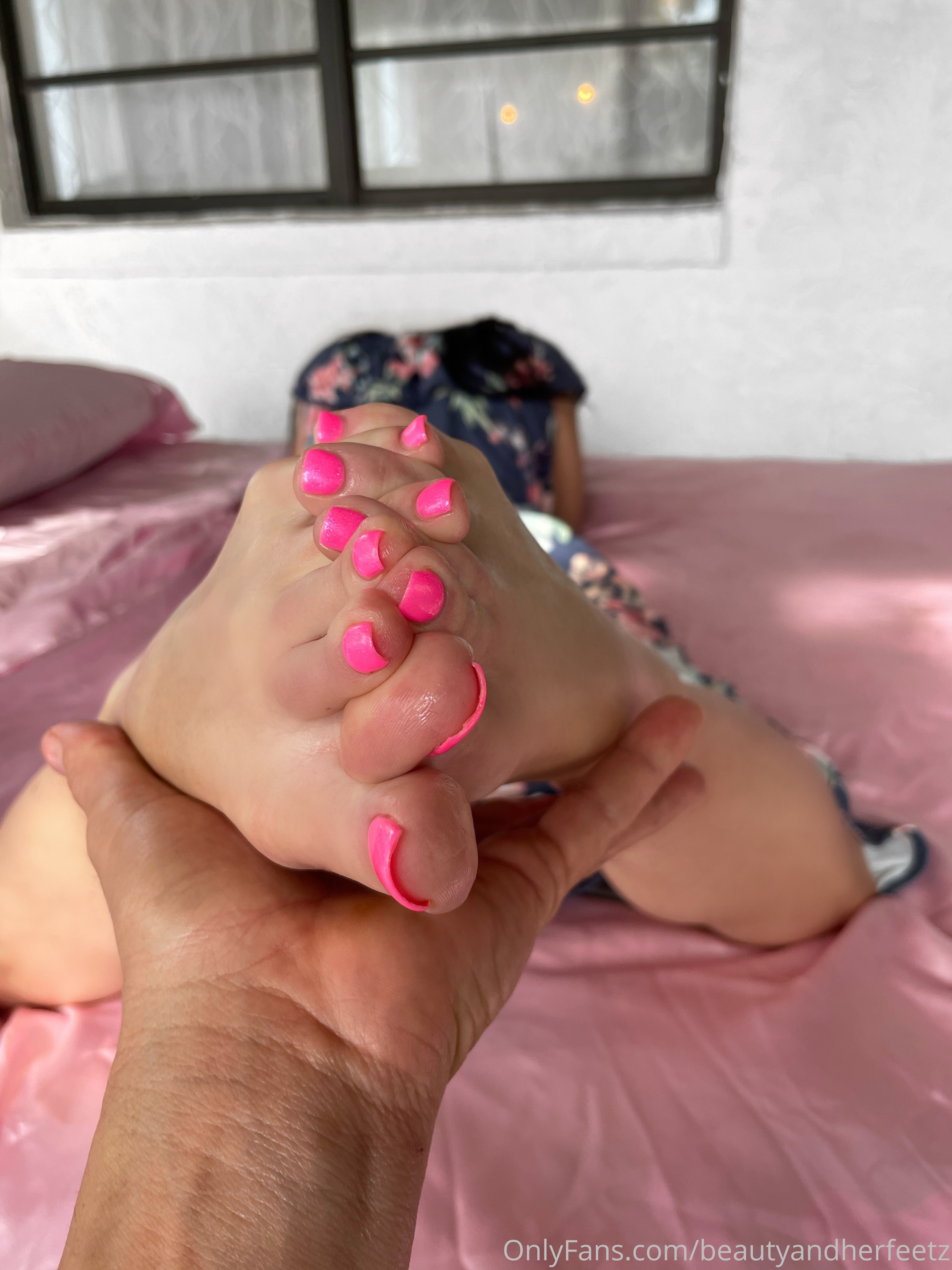 beautyandherfeetz feet