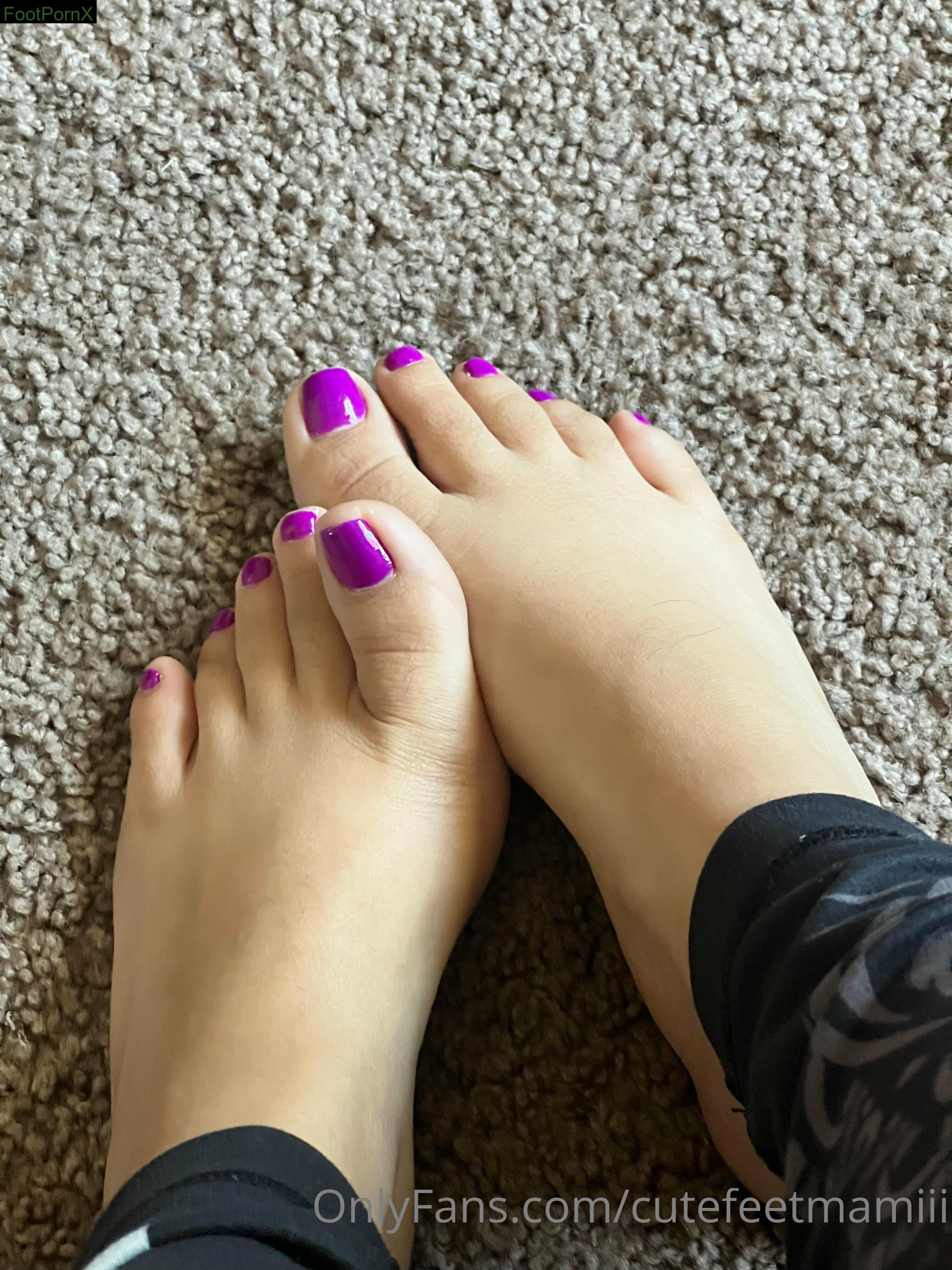 cutefeetmamiii feet