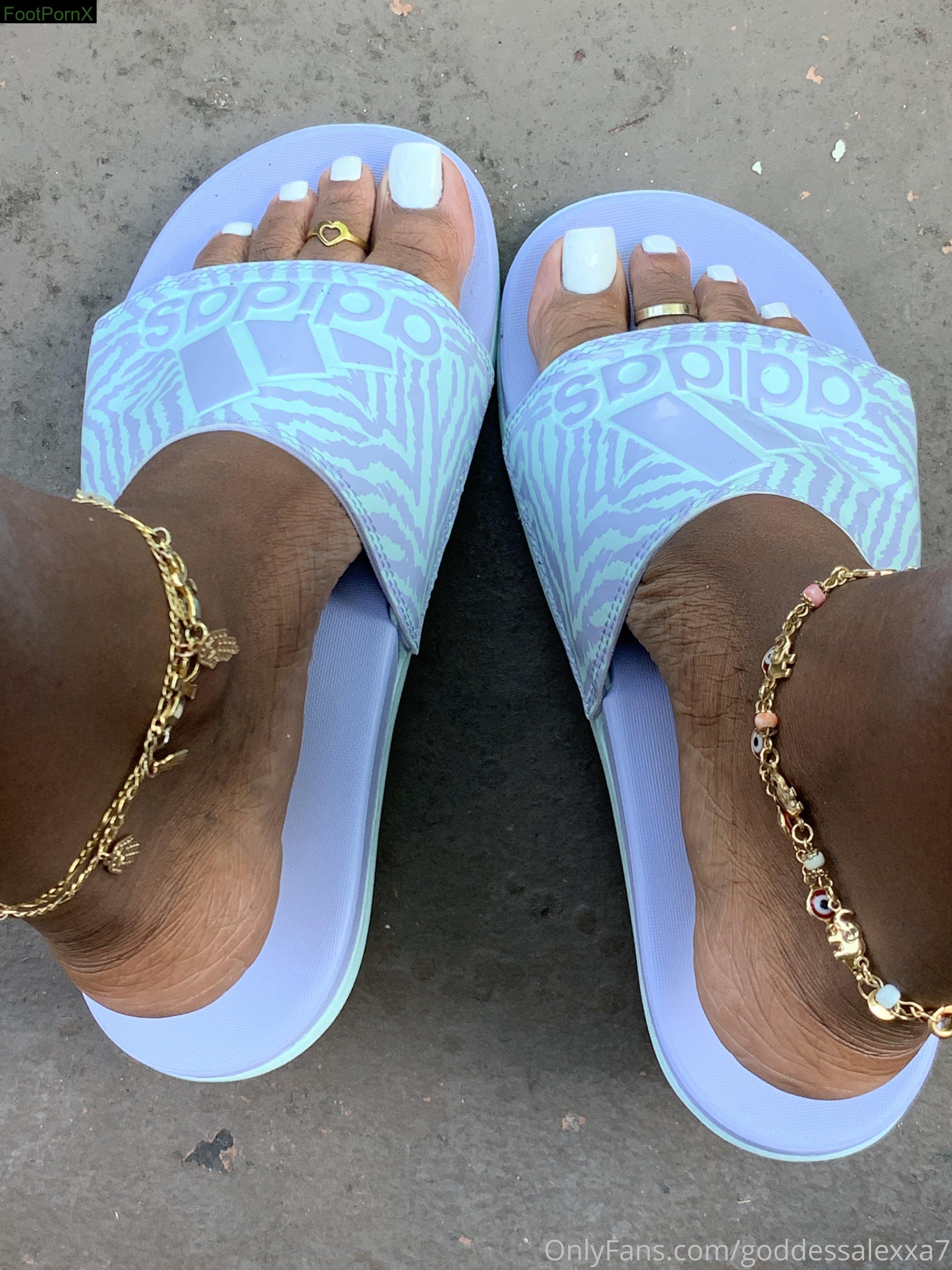 empressalexxa feet