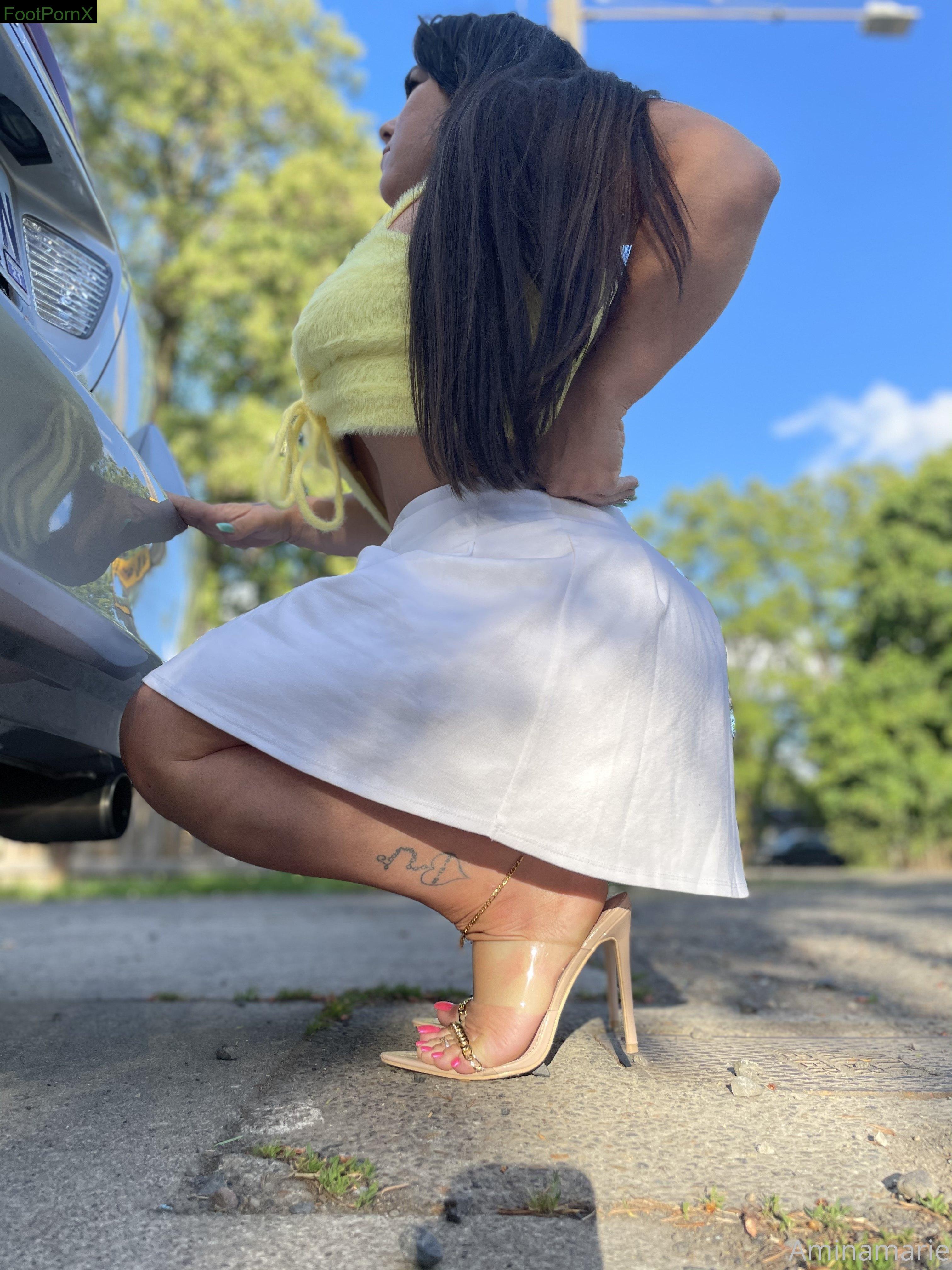 aminamarie feet