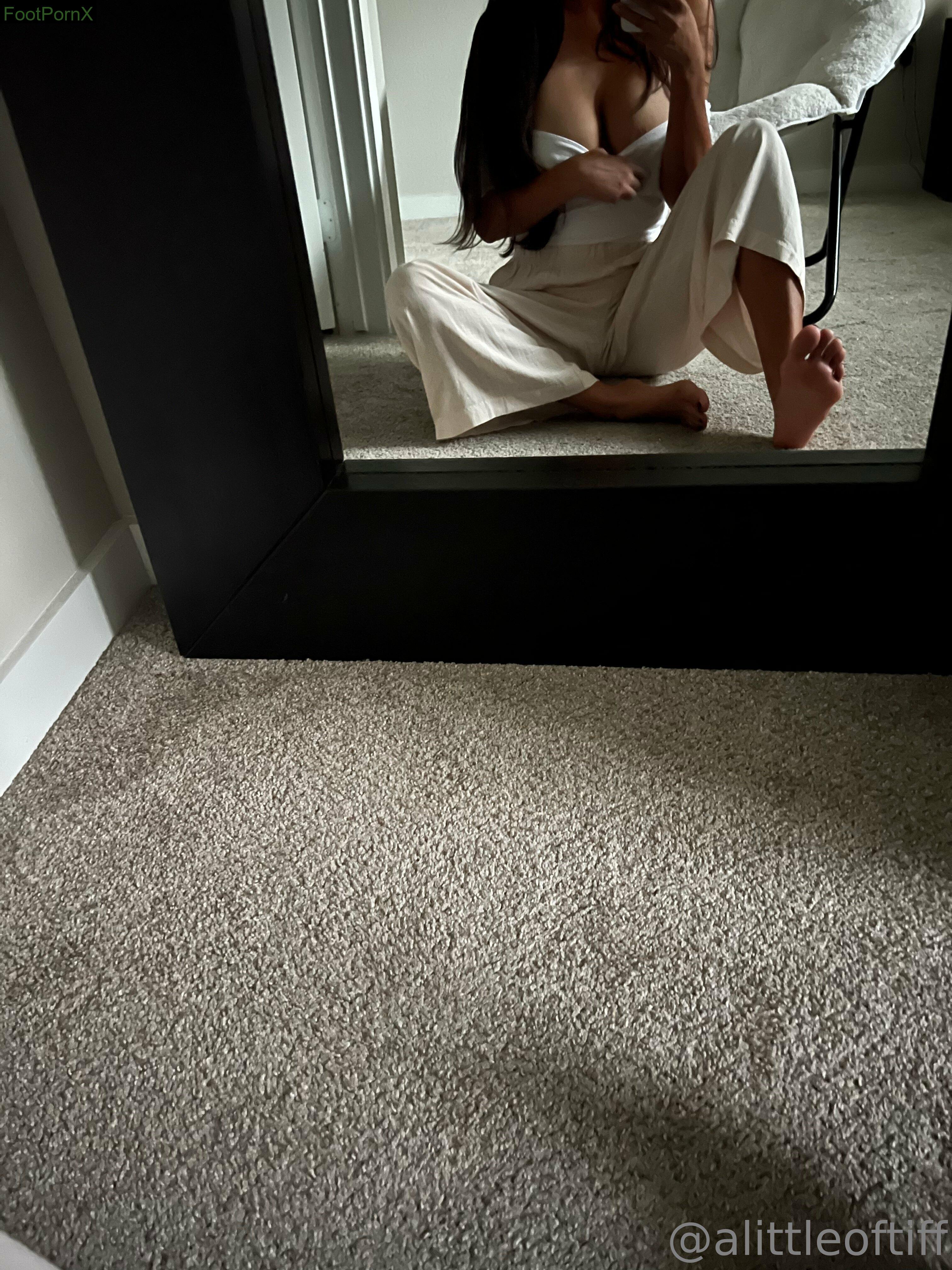 alittleoftiff feet