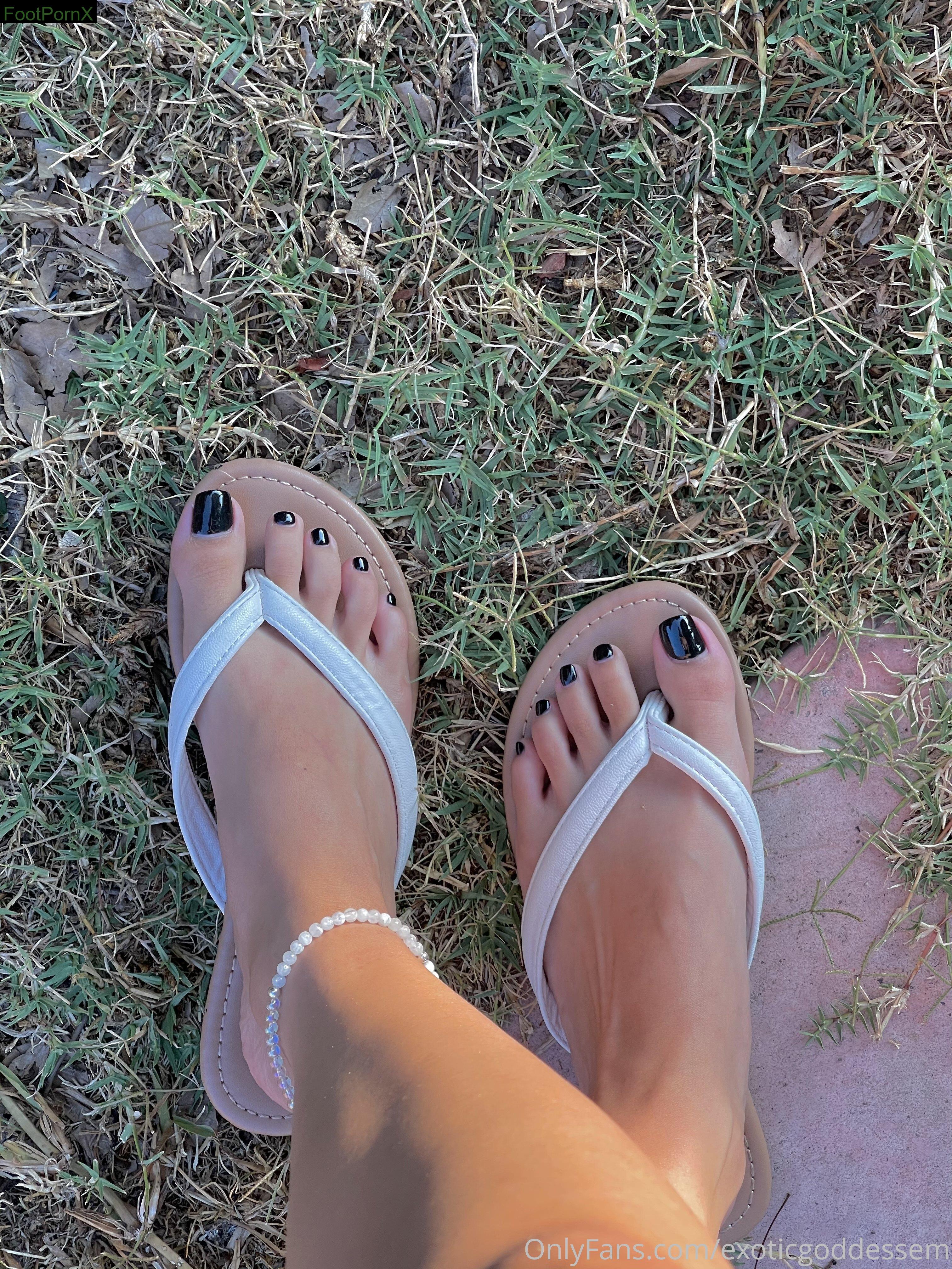exoticgoddessem feet