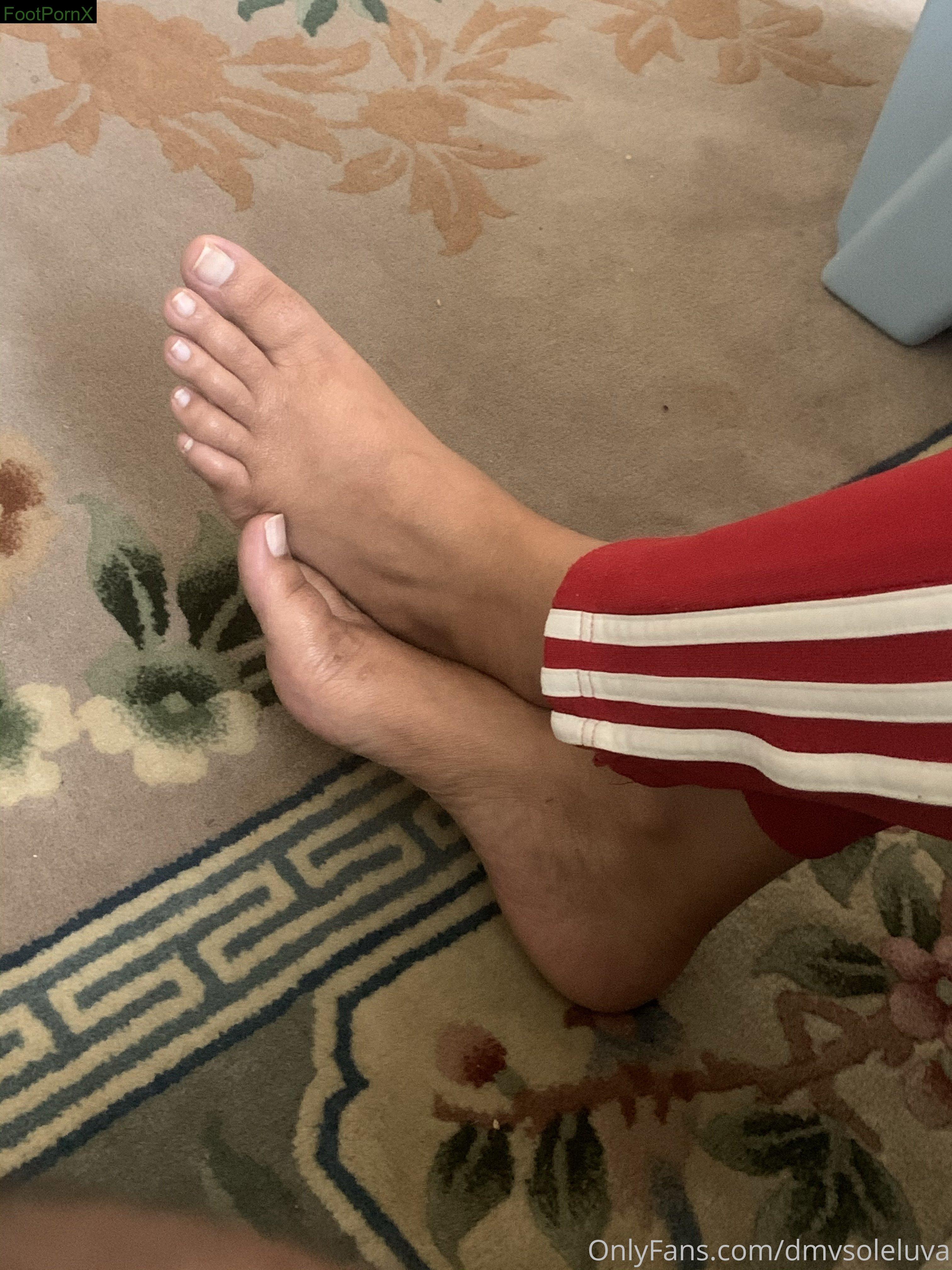 dmvsoleluva feet