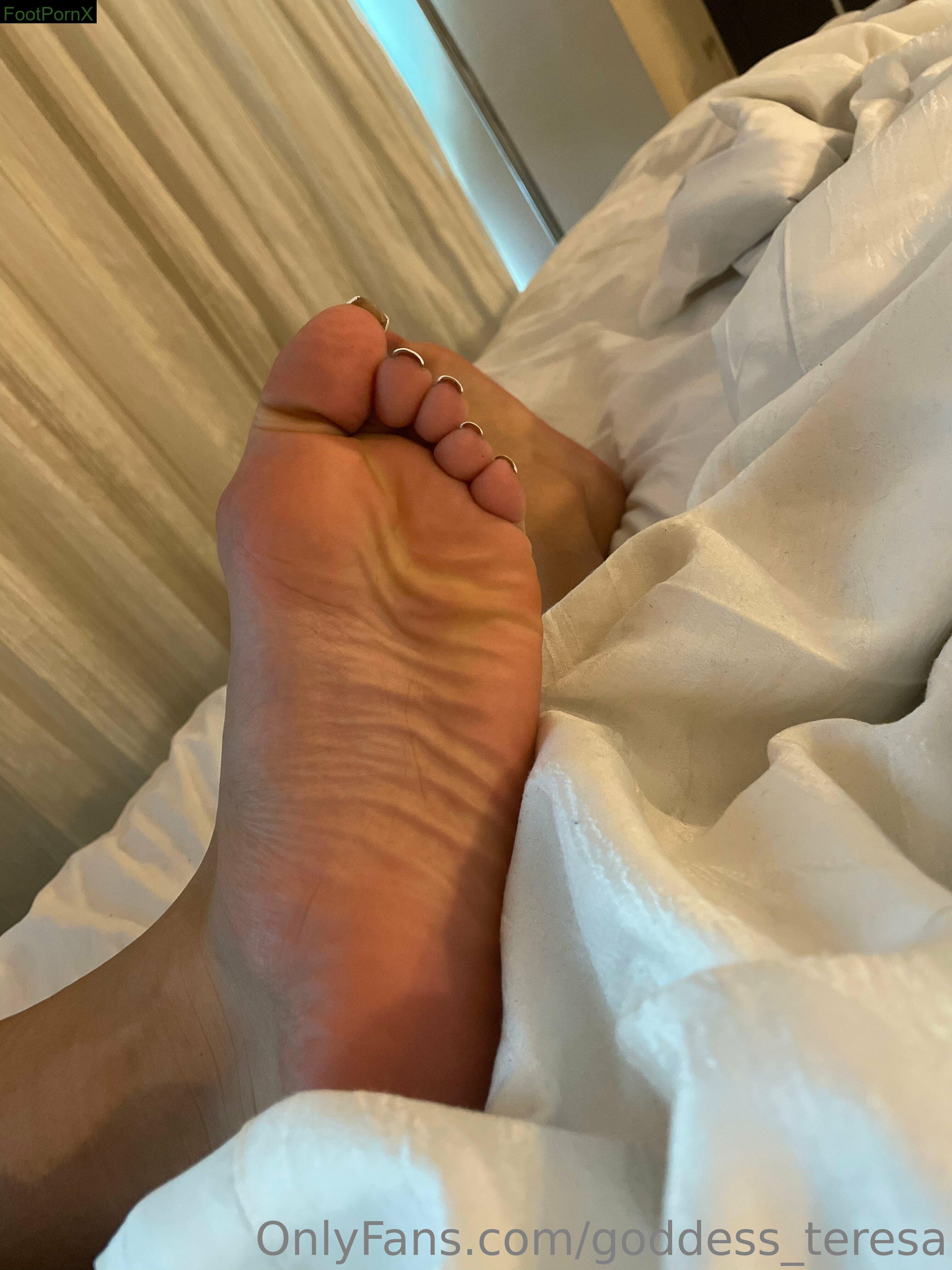 goddess_teresa feet