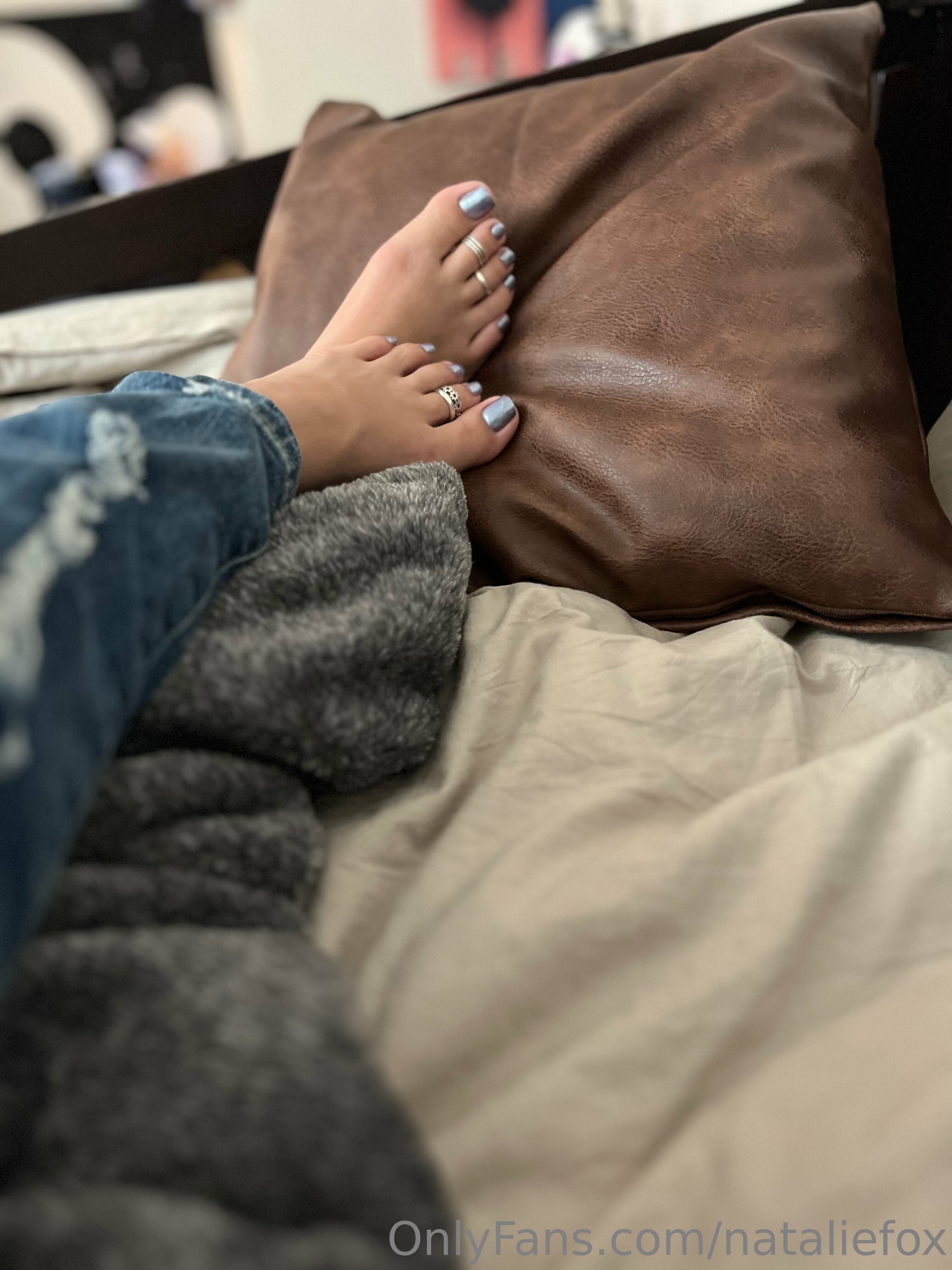 nataliefox feet