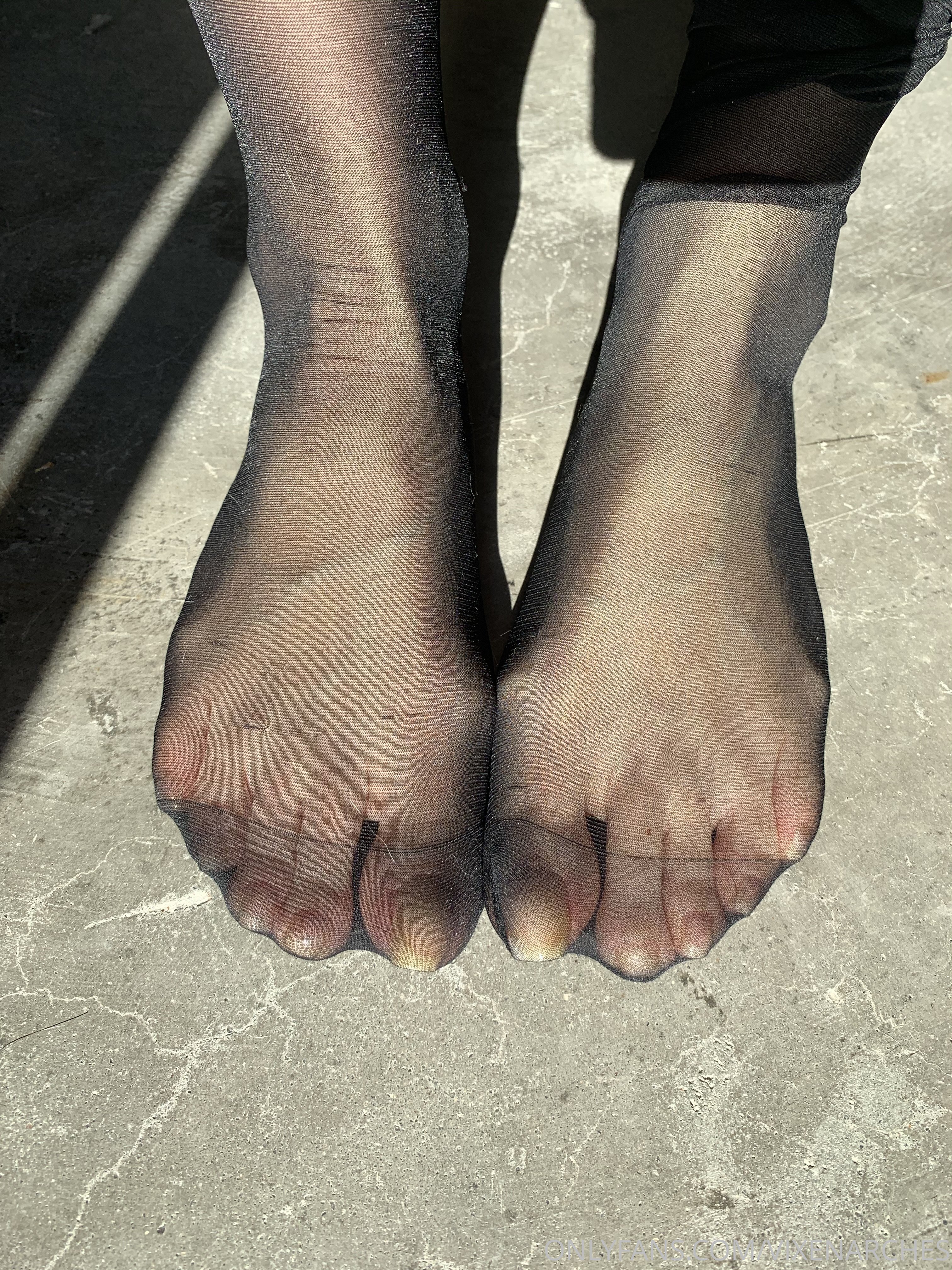 vixenarches feet