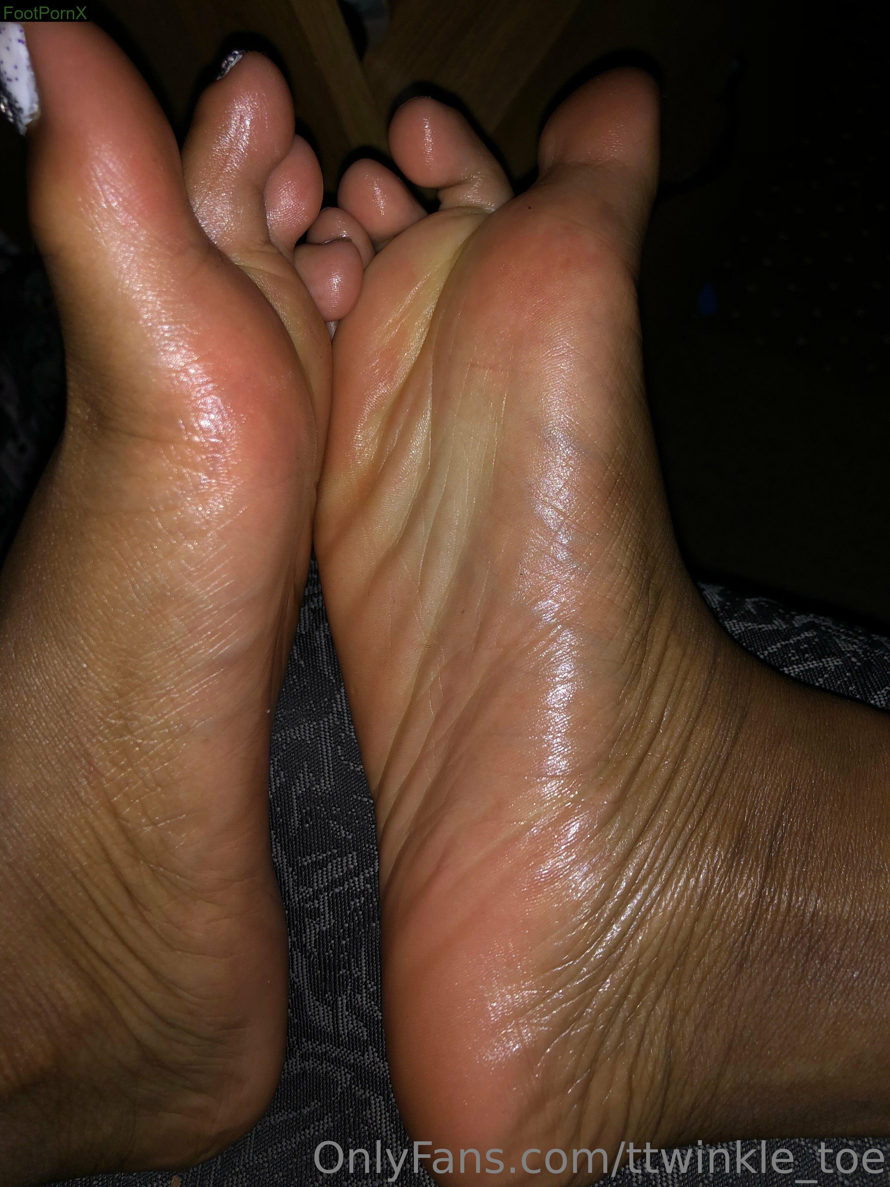 ttwinkle_toe feet