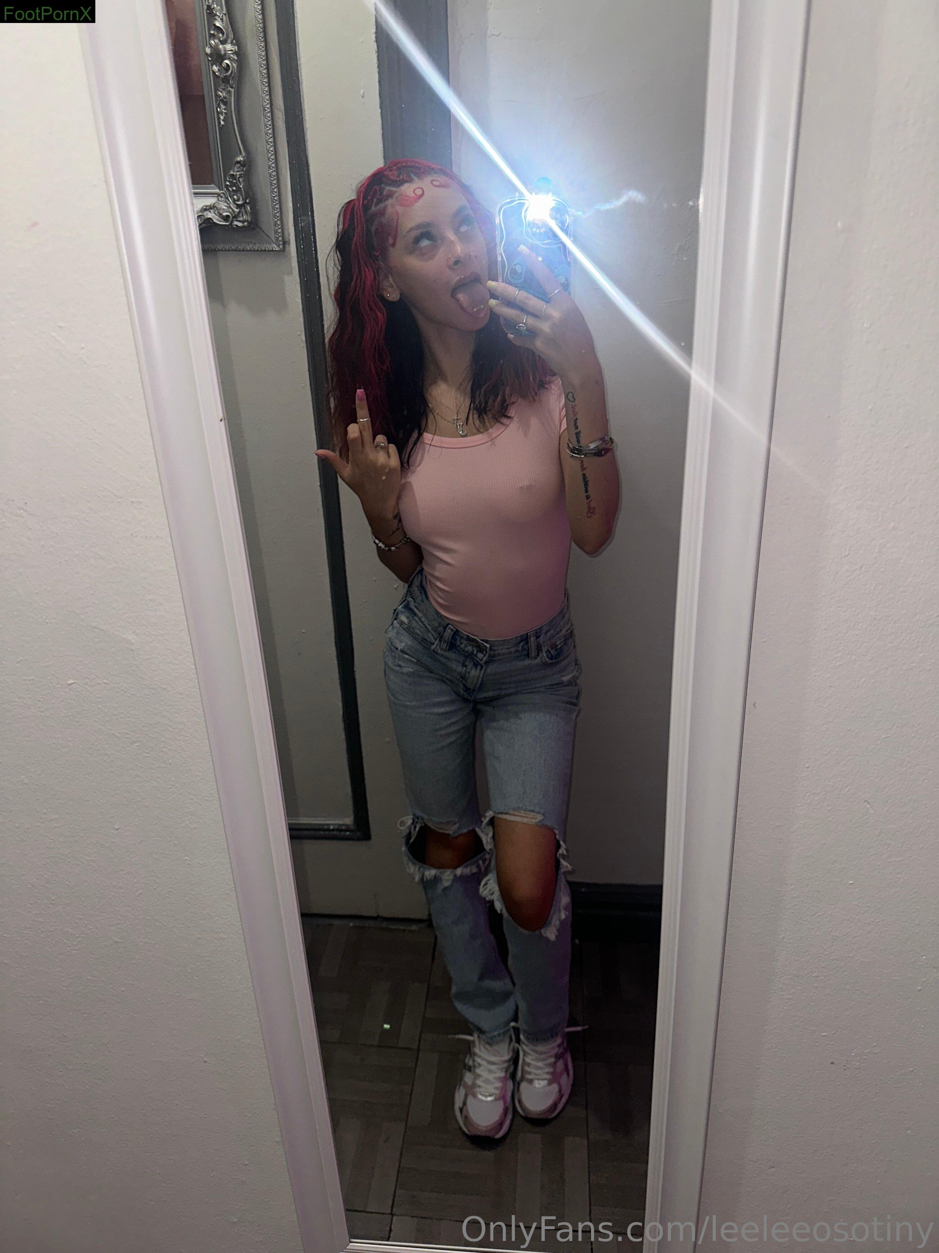 leeleeosotiny feet