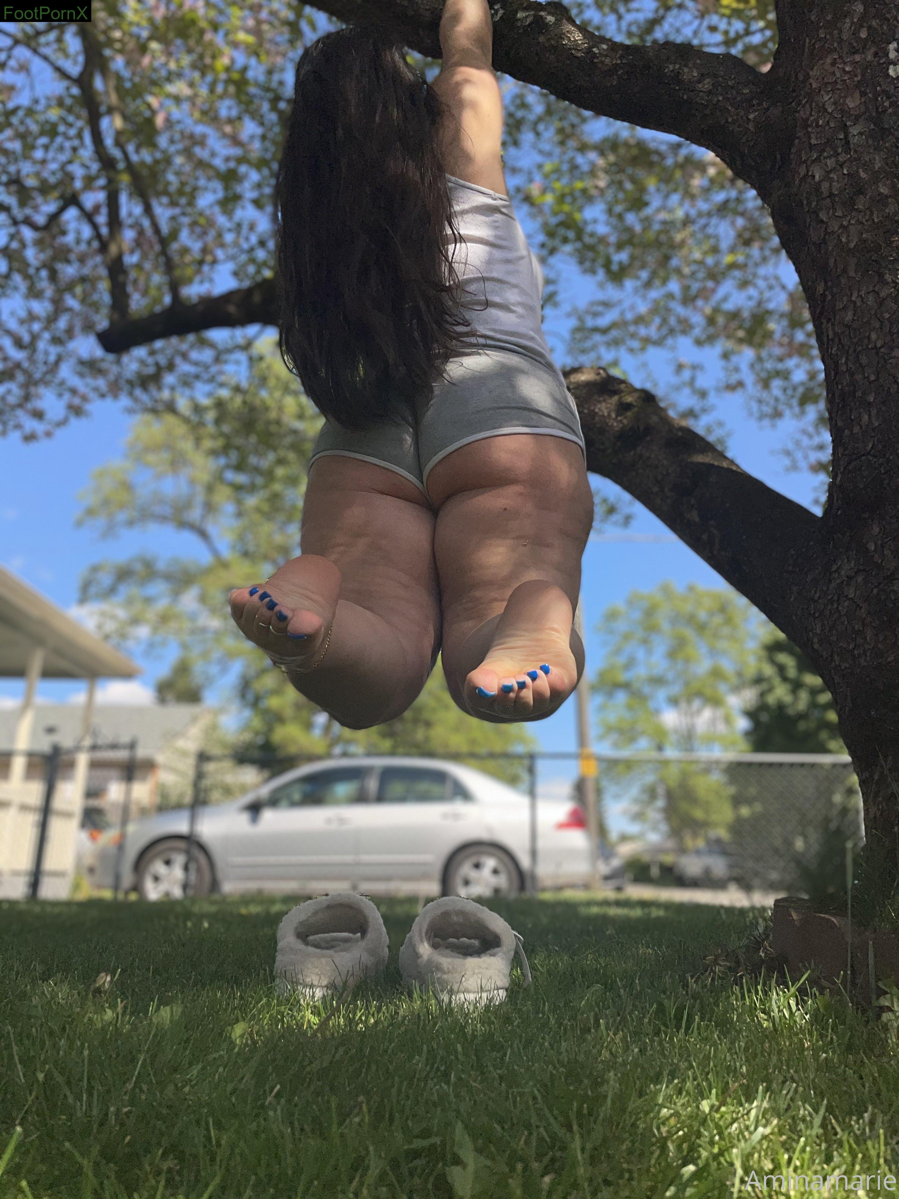 aminamarie feet