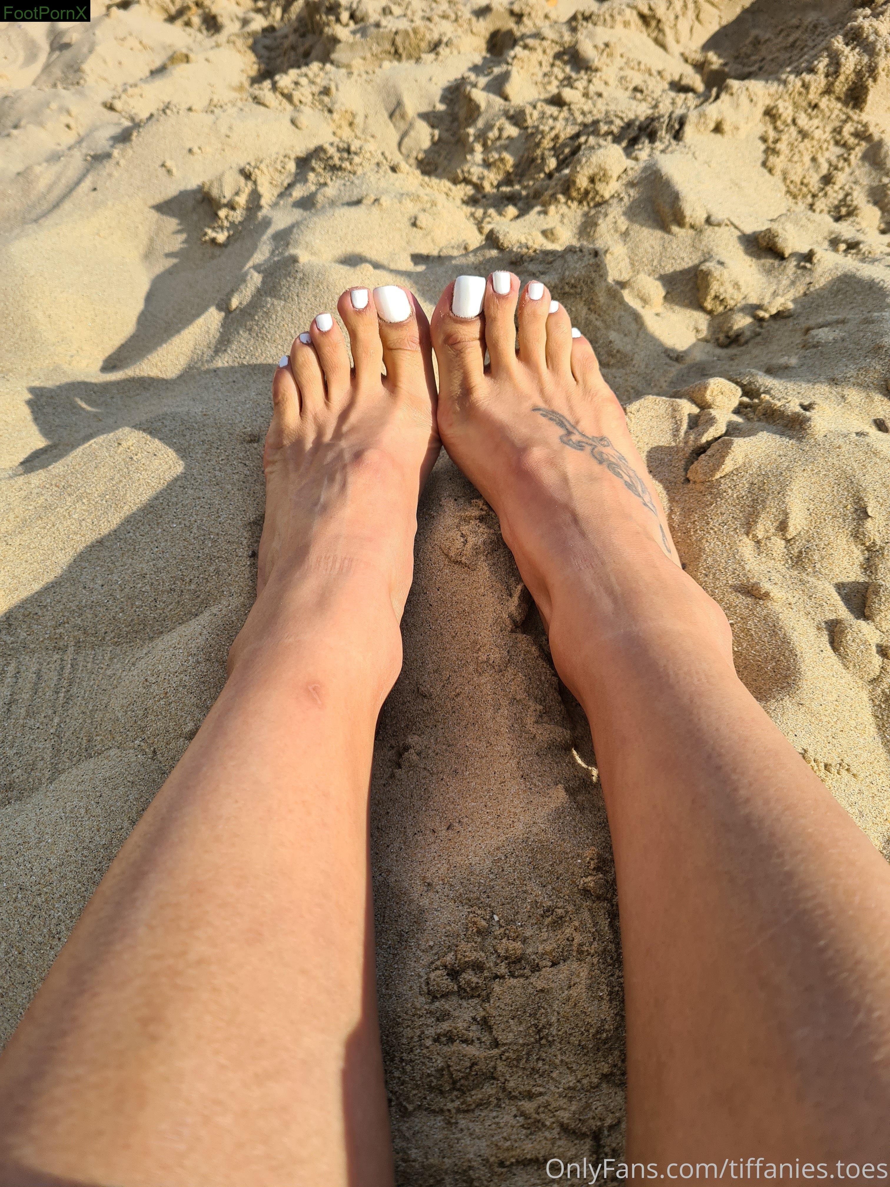 tiffanies.toes feet