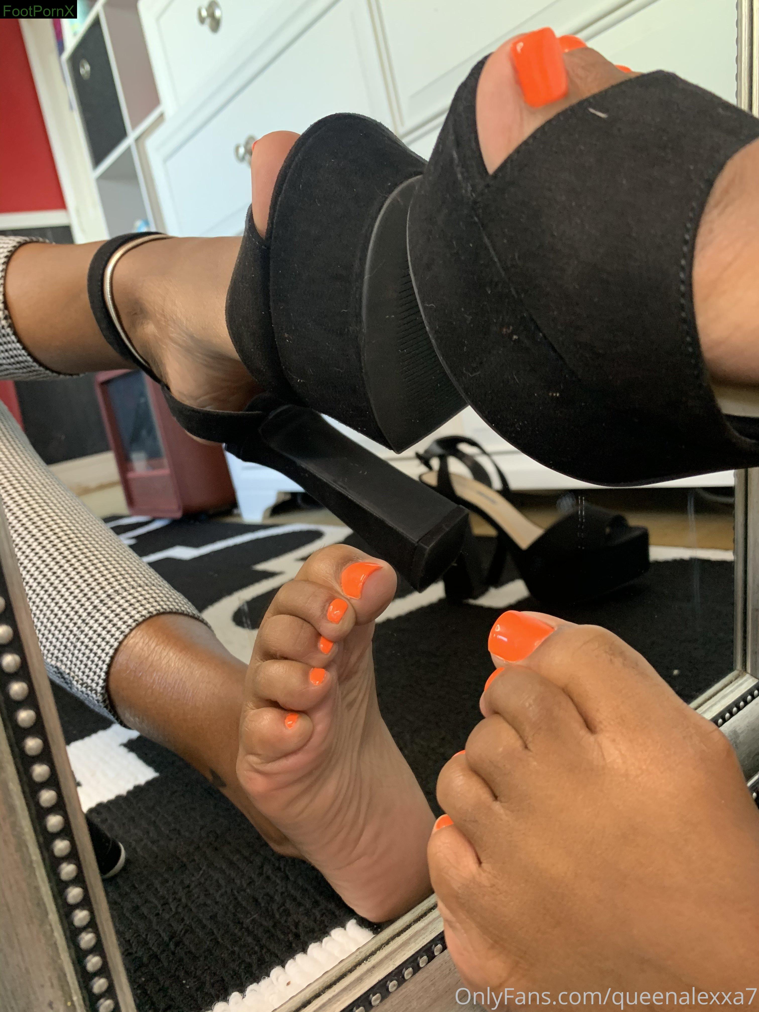 empressalexxa feet
