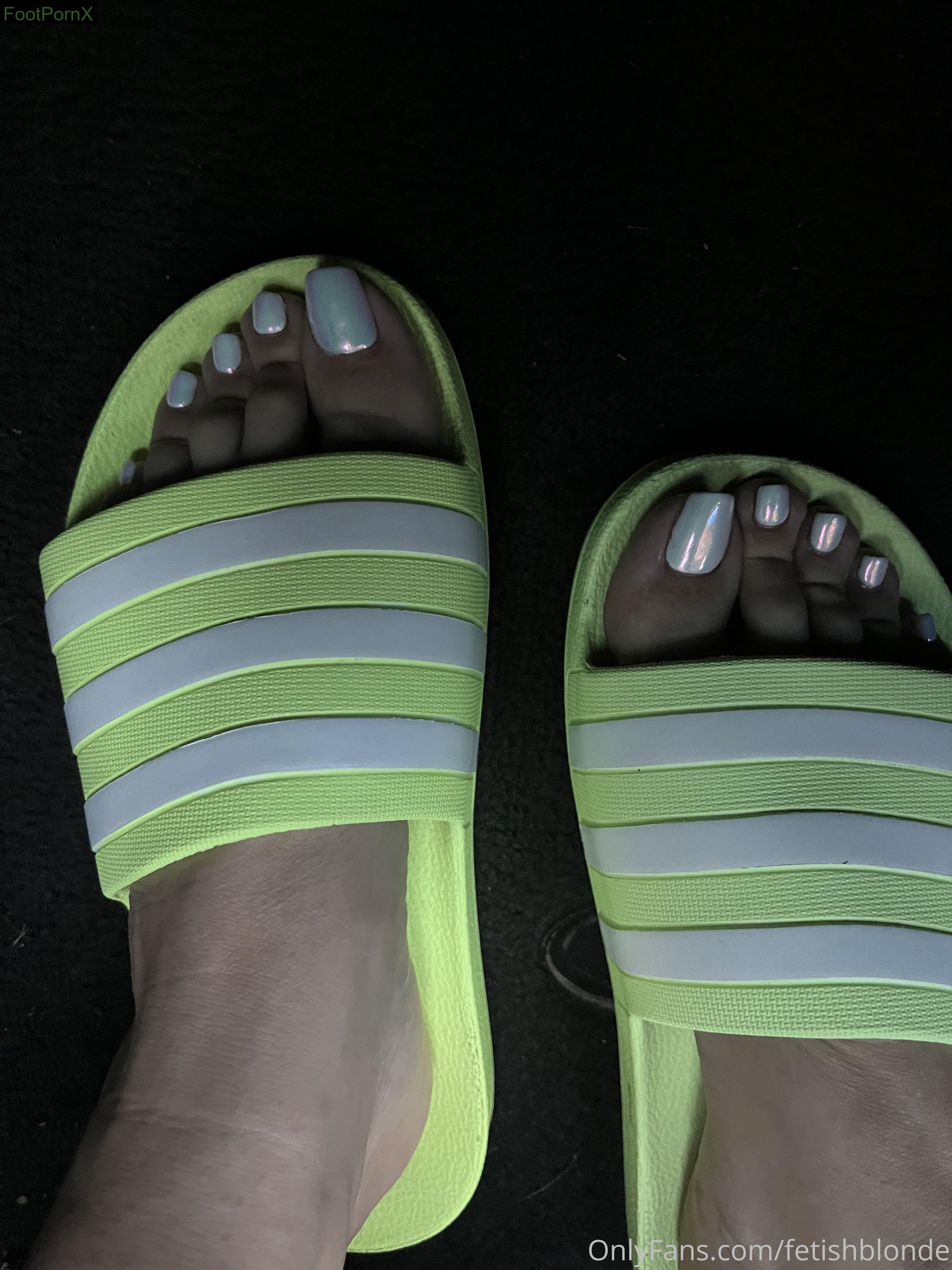 fetishblonde feet