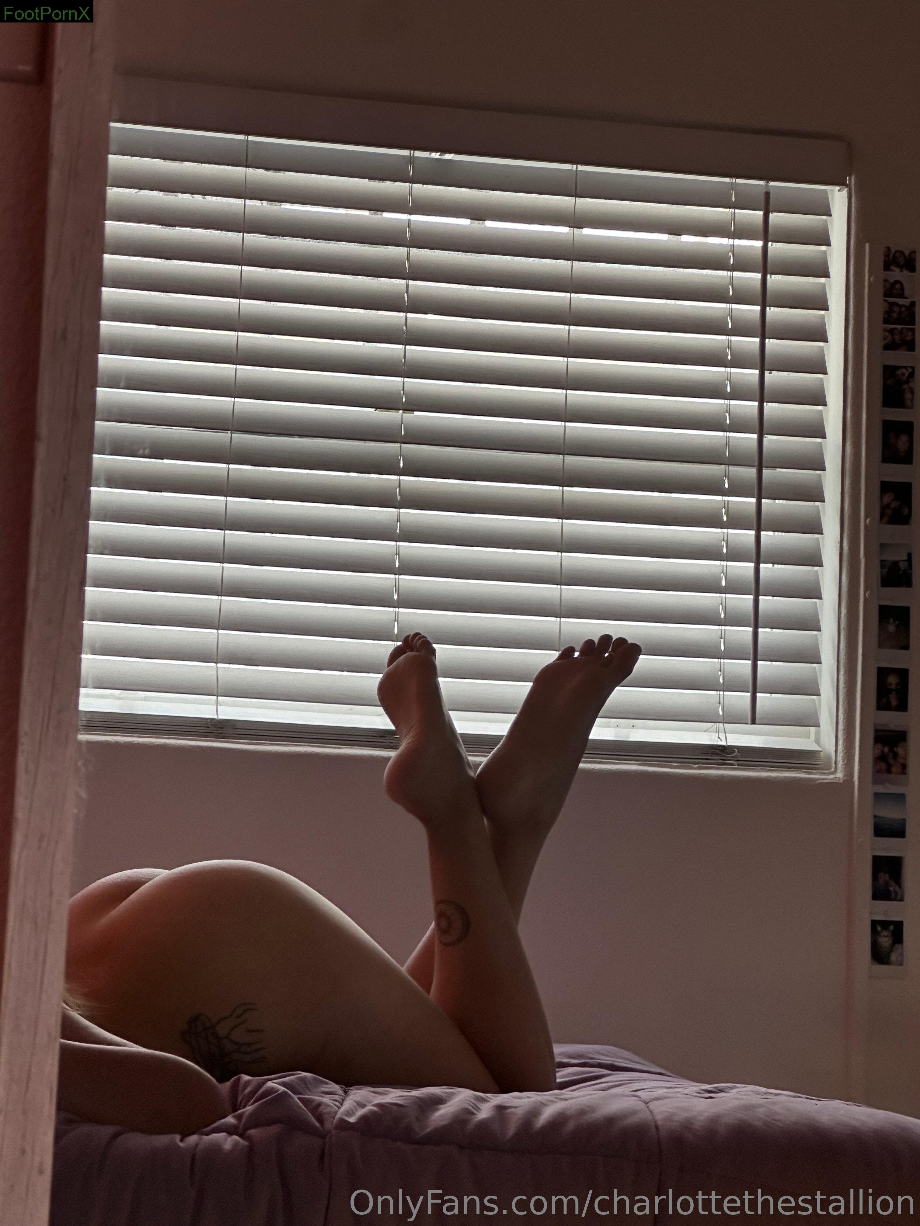 charlottethestallion feet
