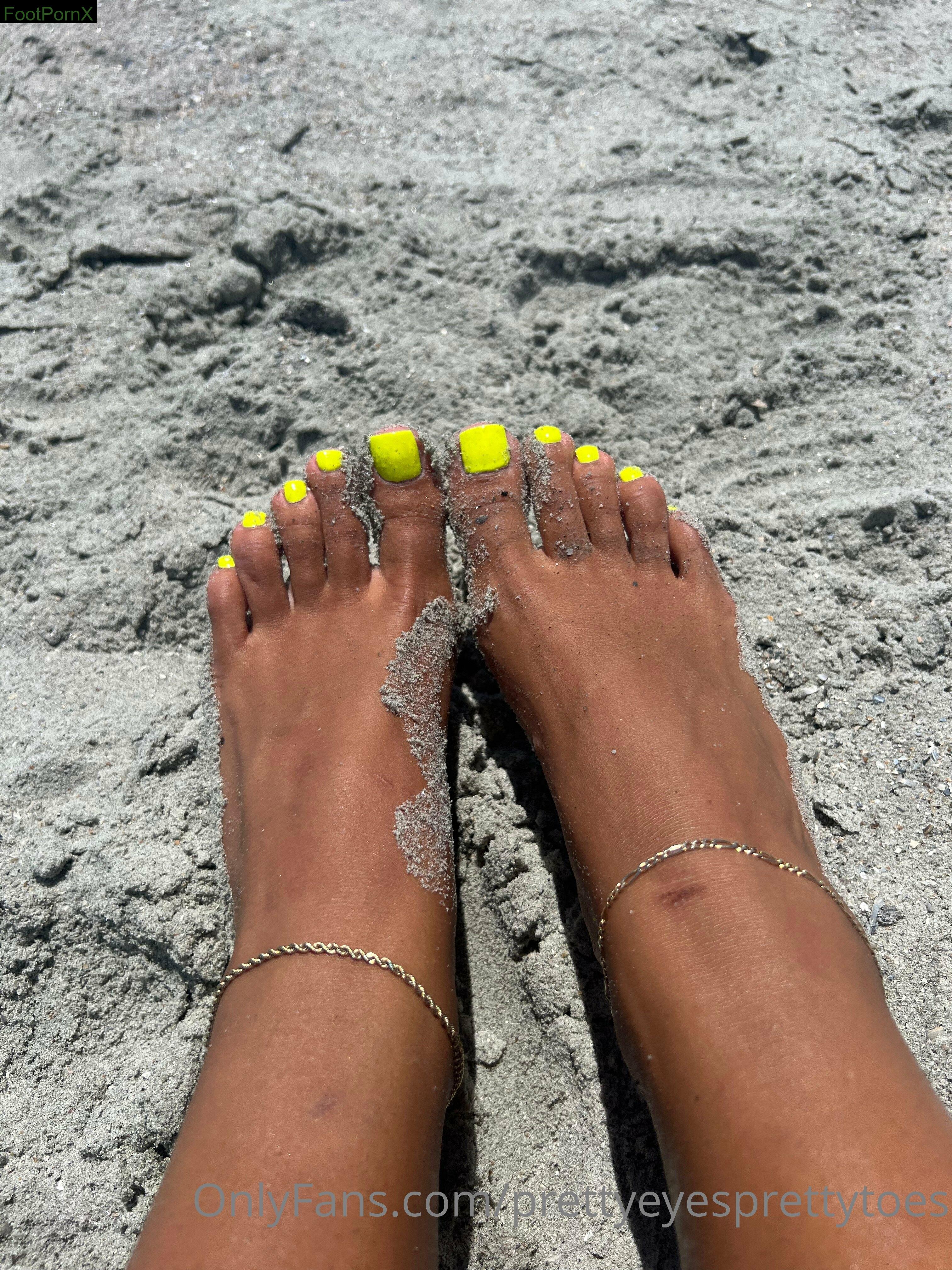 prettyeyesprettytoes feet