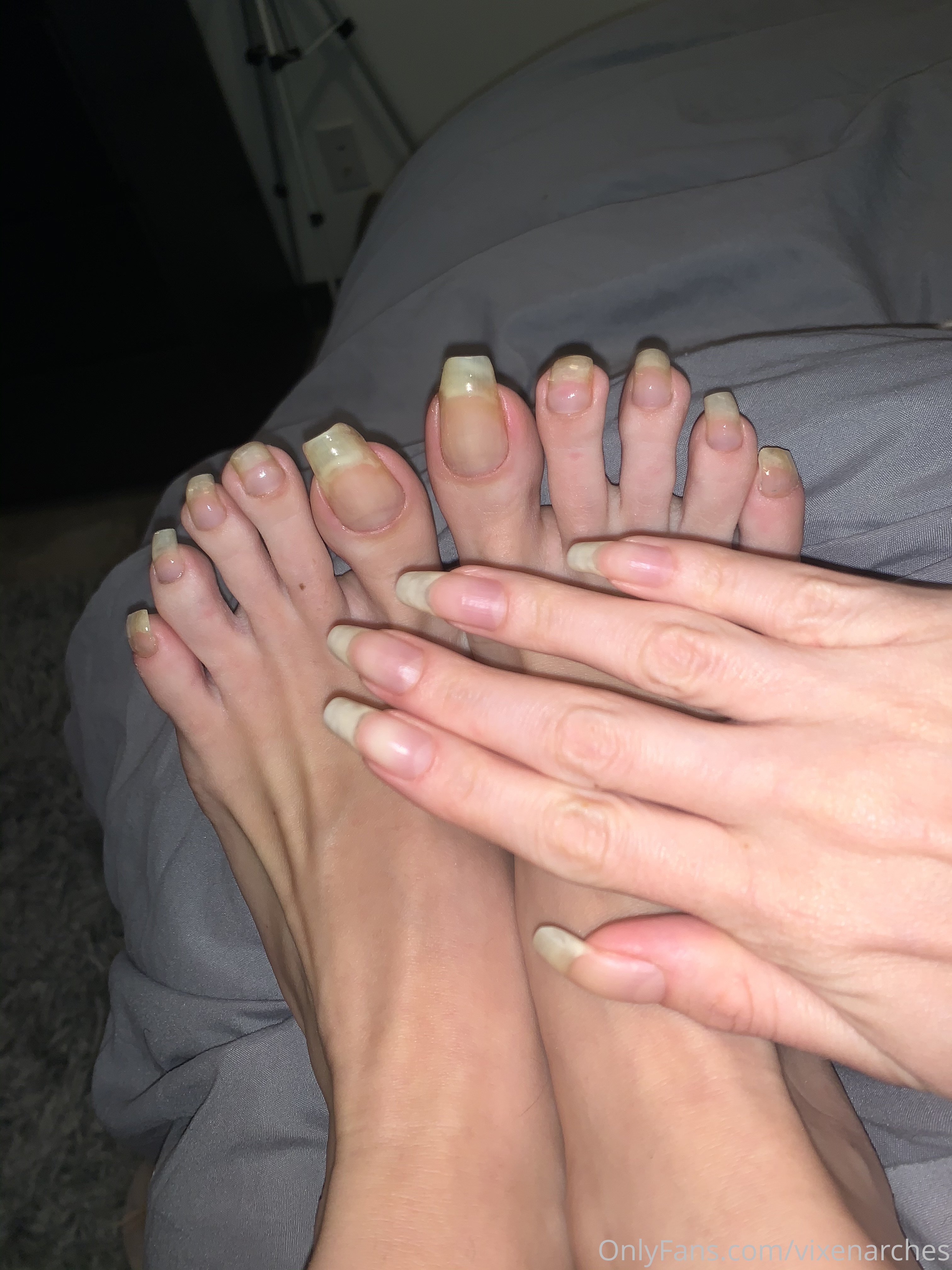 vixenarches feet