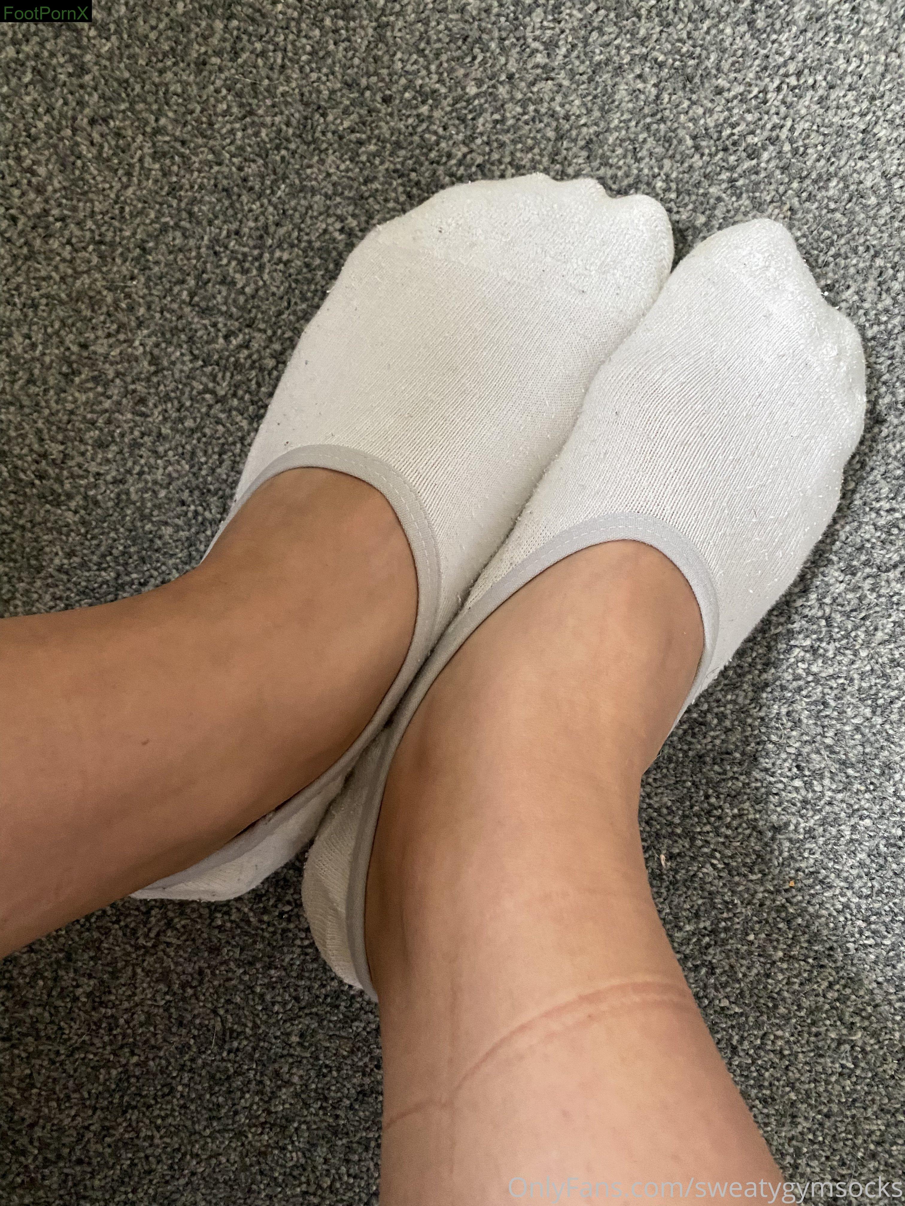 gymsock2 feet