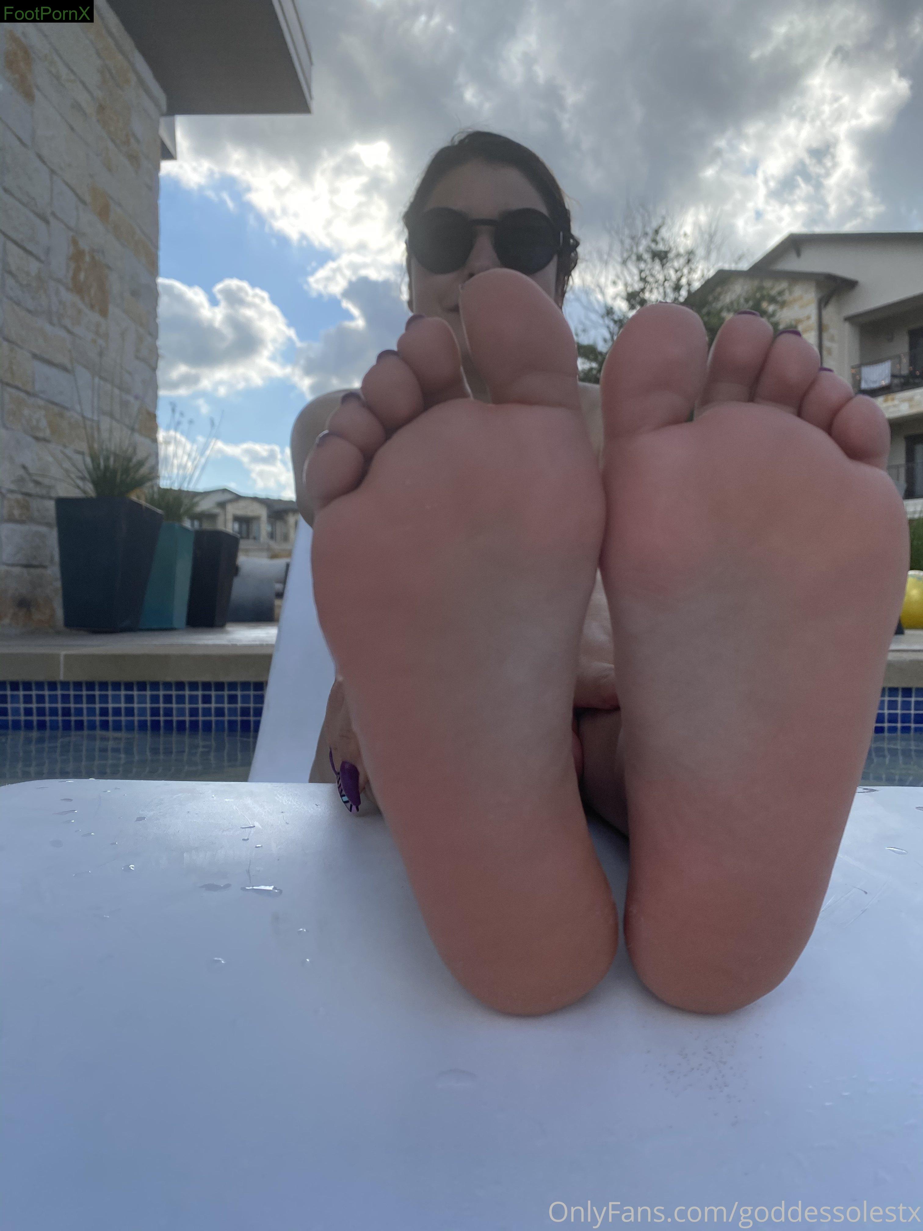 goddessolestx feet