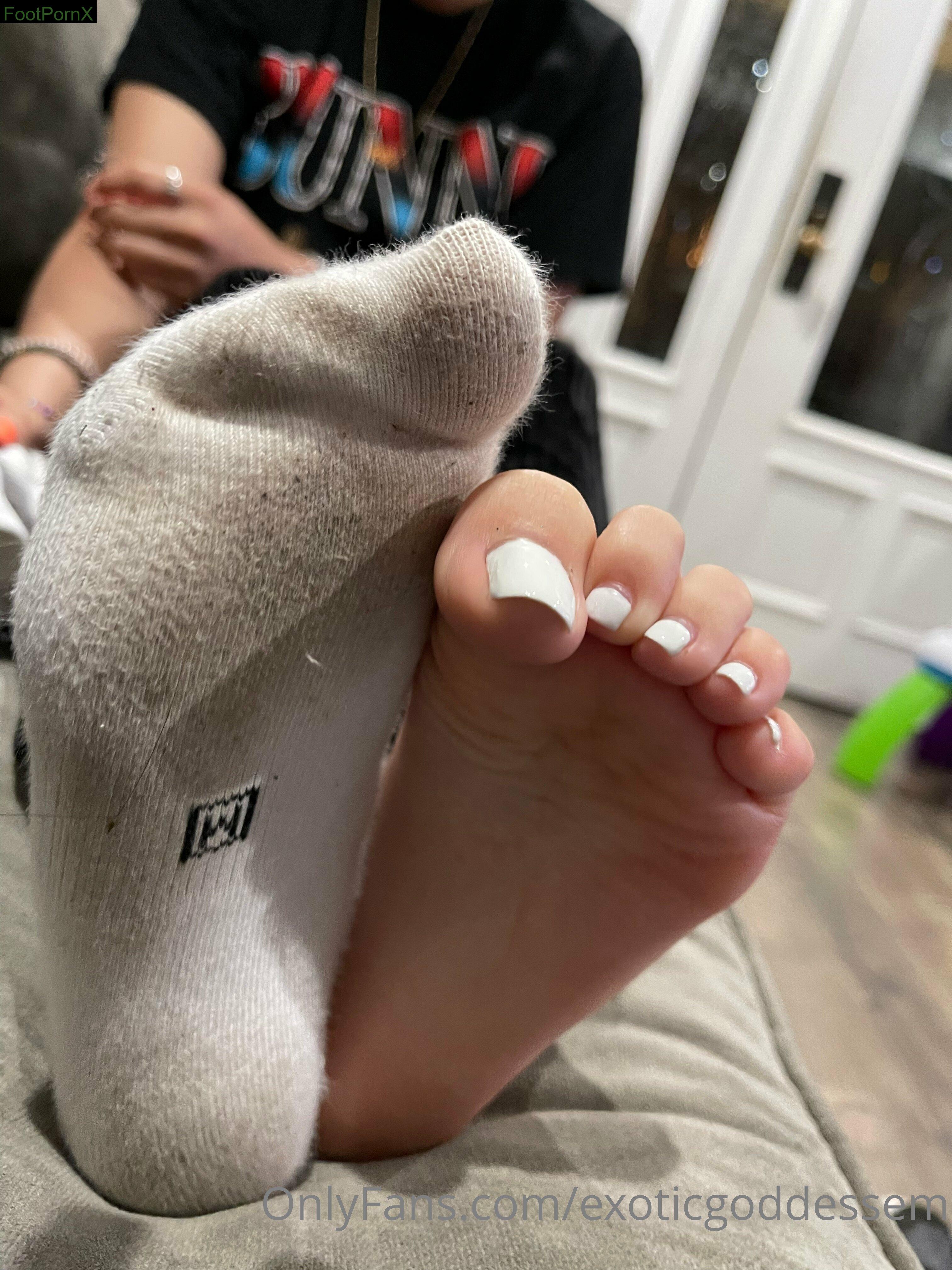 exoticgoddessem feet