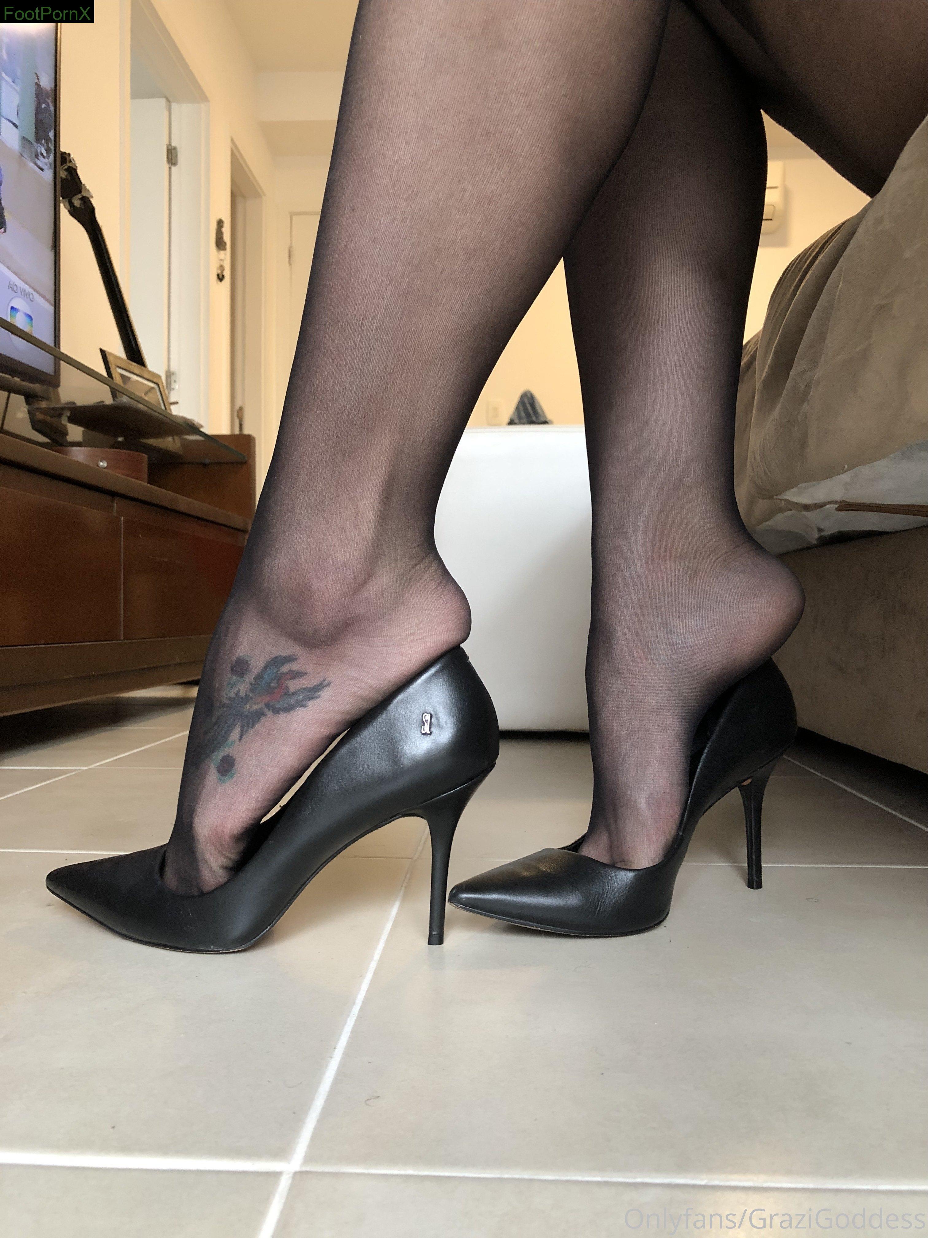 grazigoddess feet