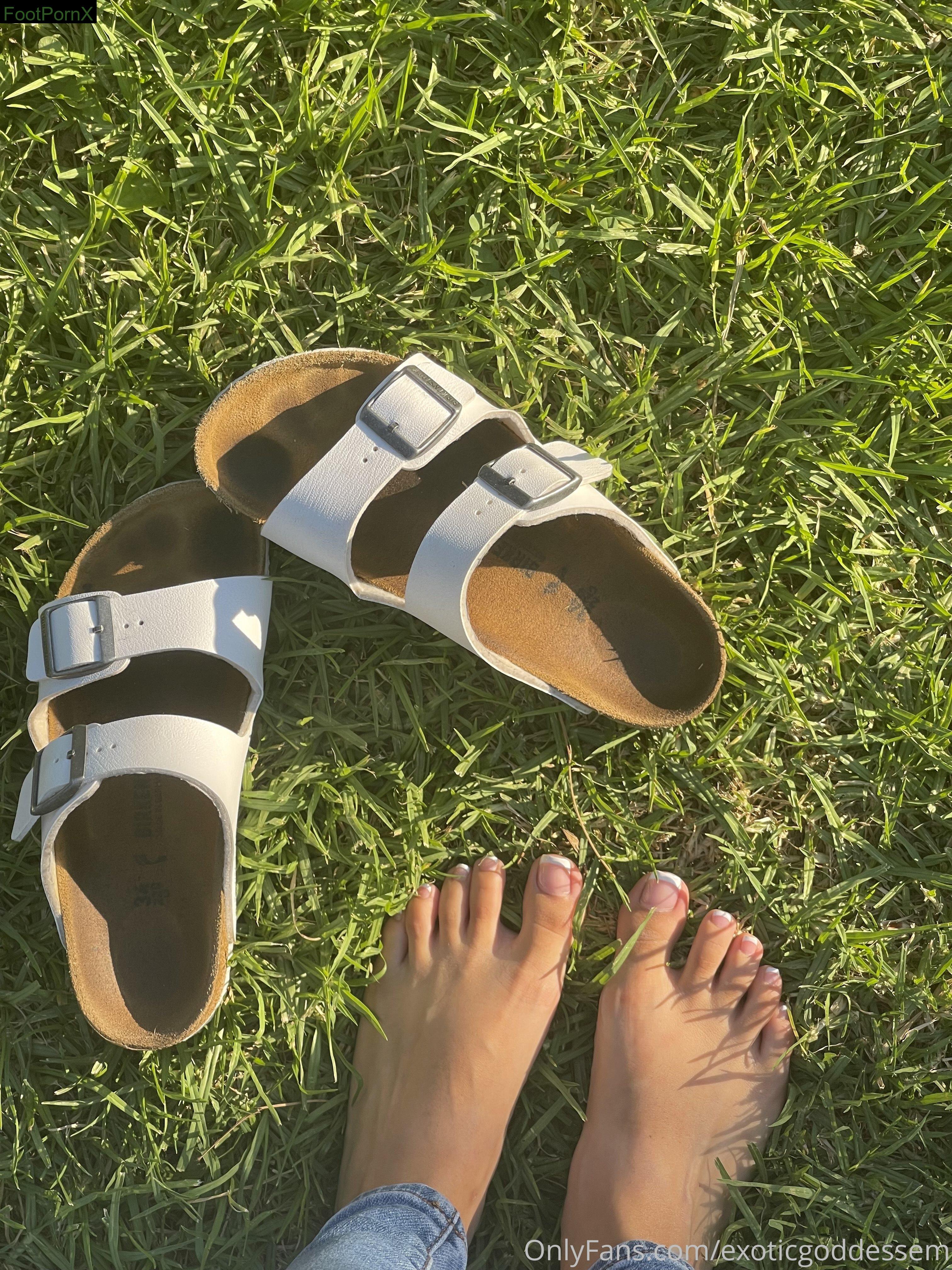 exoticgoddessem feet