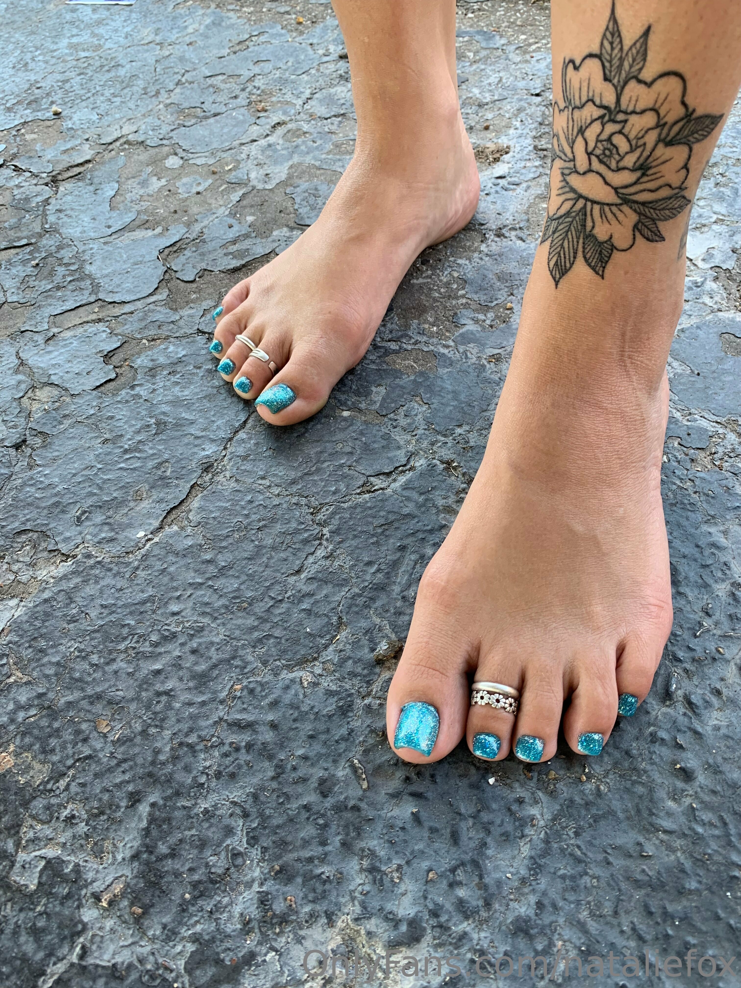 nataliefox feet