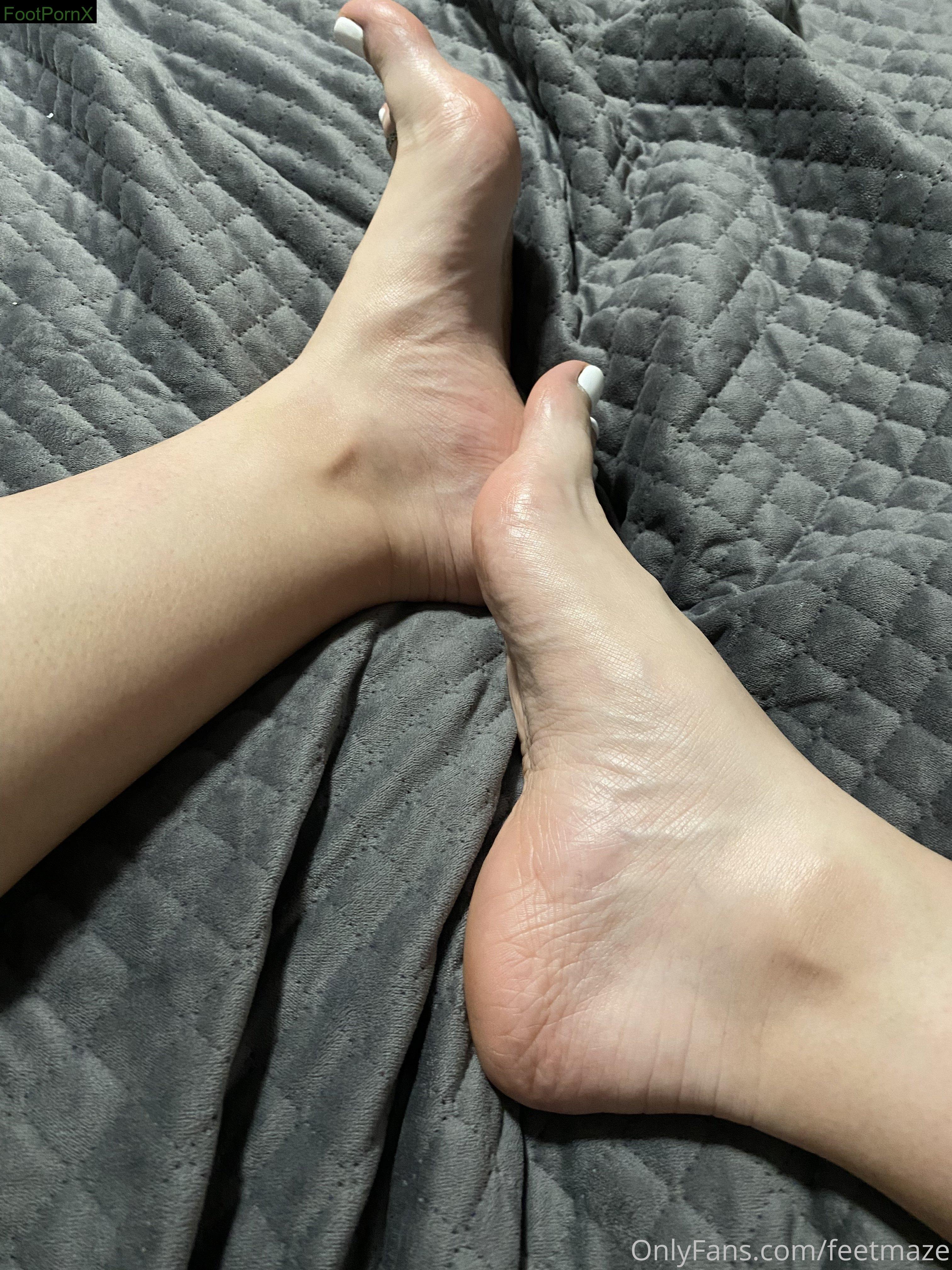 feetmaze feet