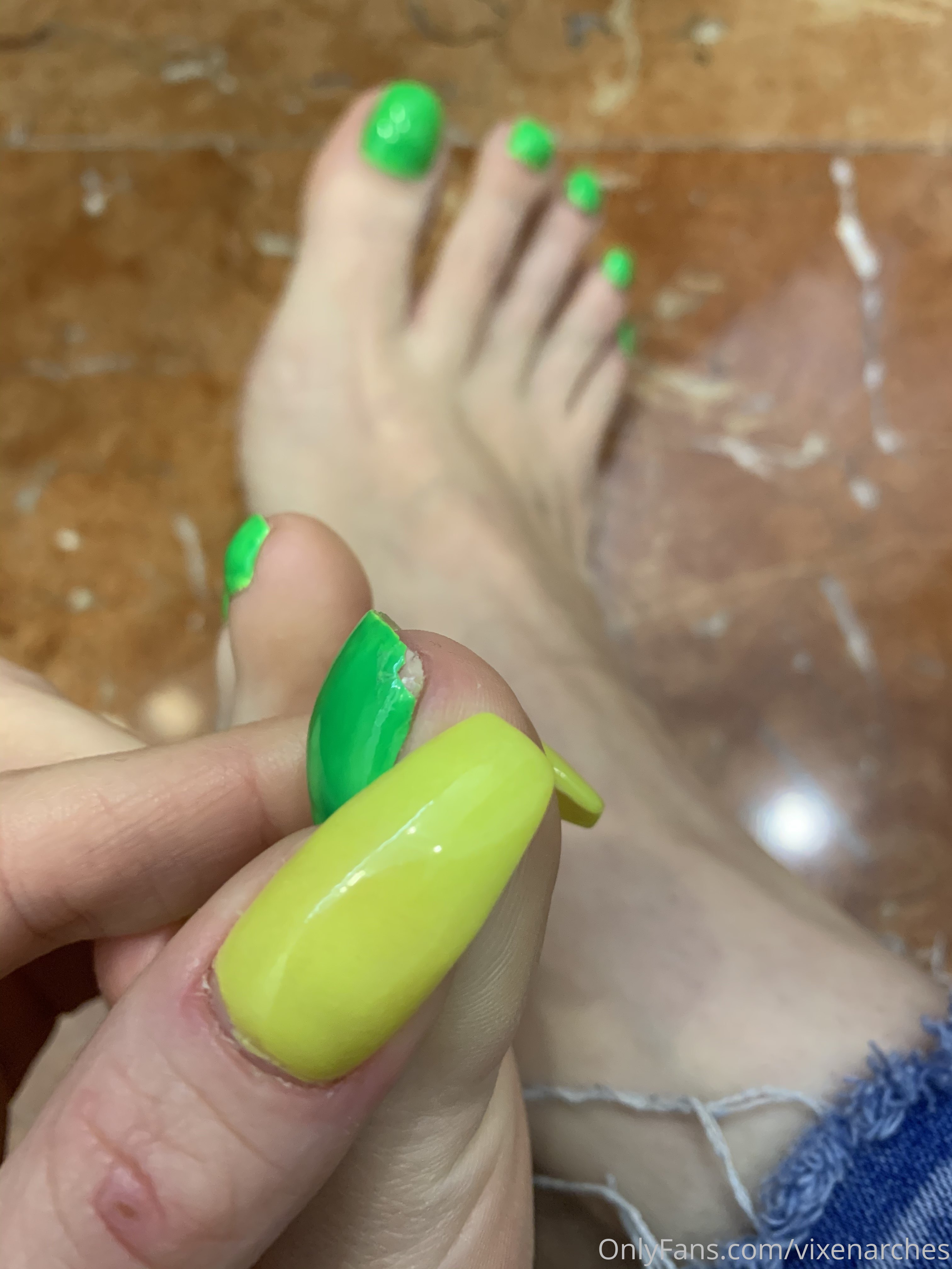 vixenarches feet