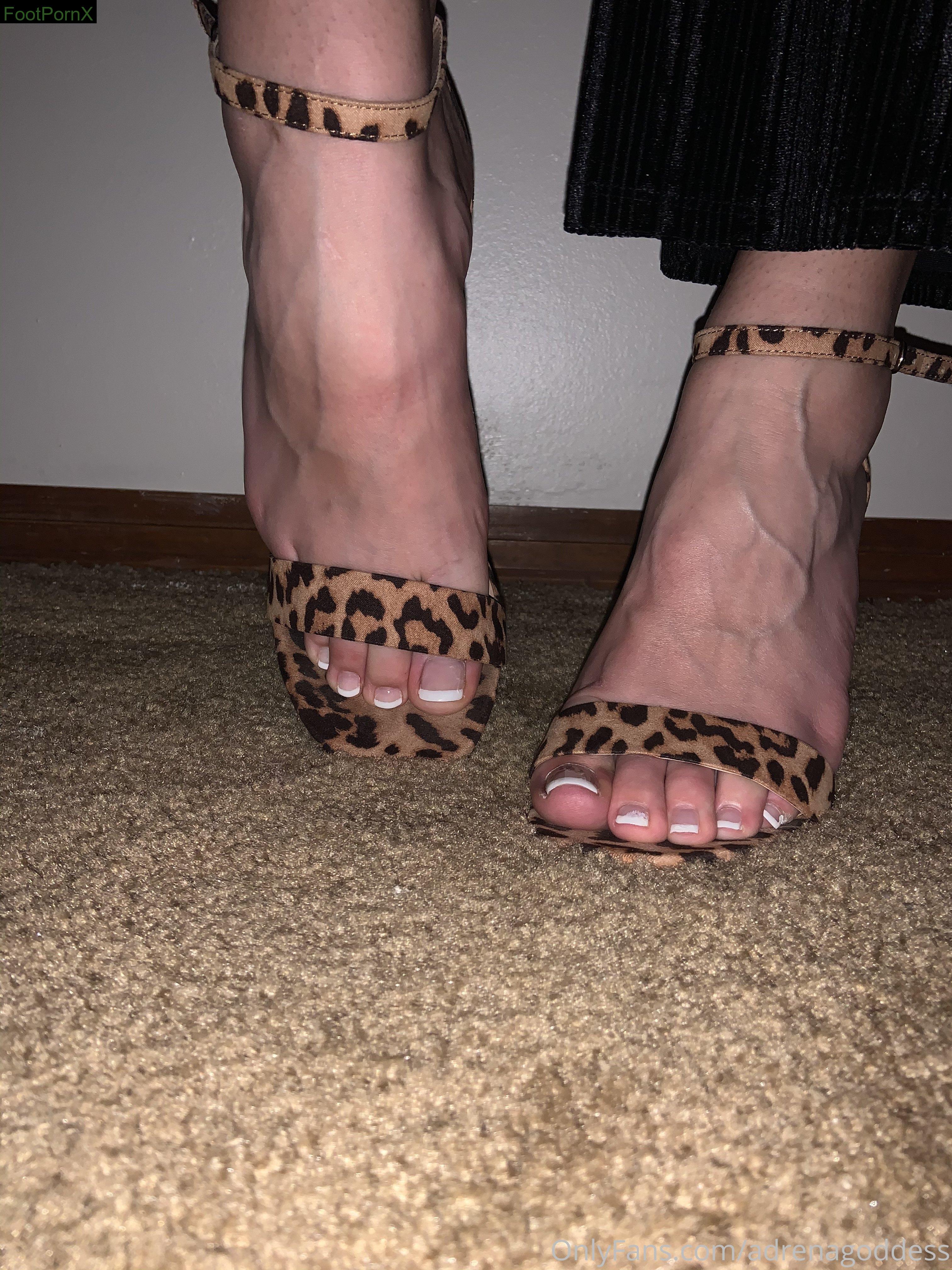 adrenagoddess feet