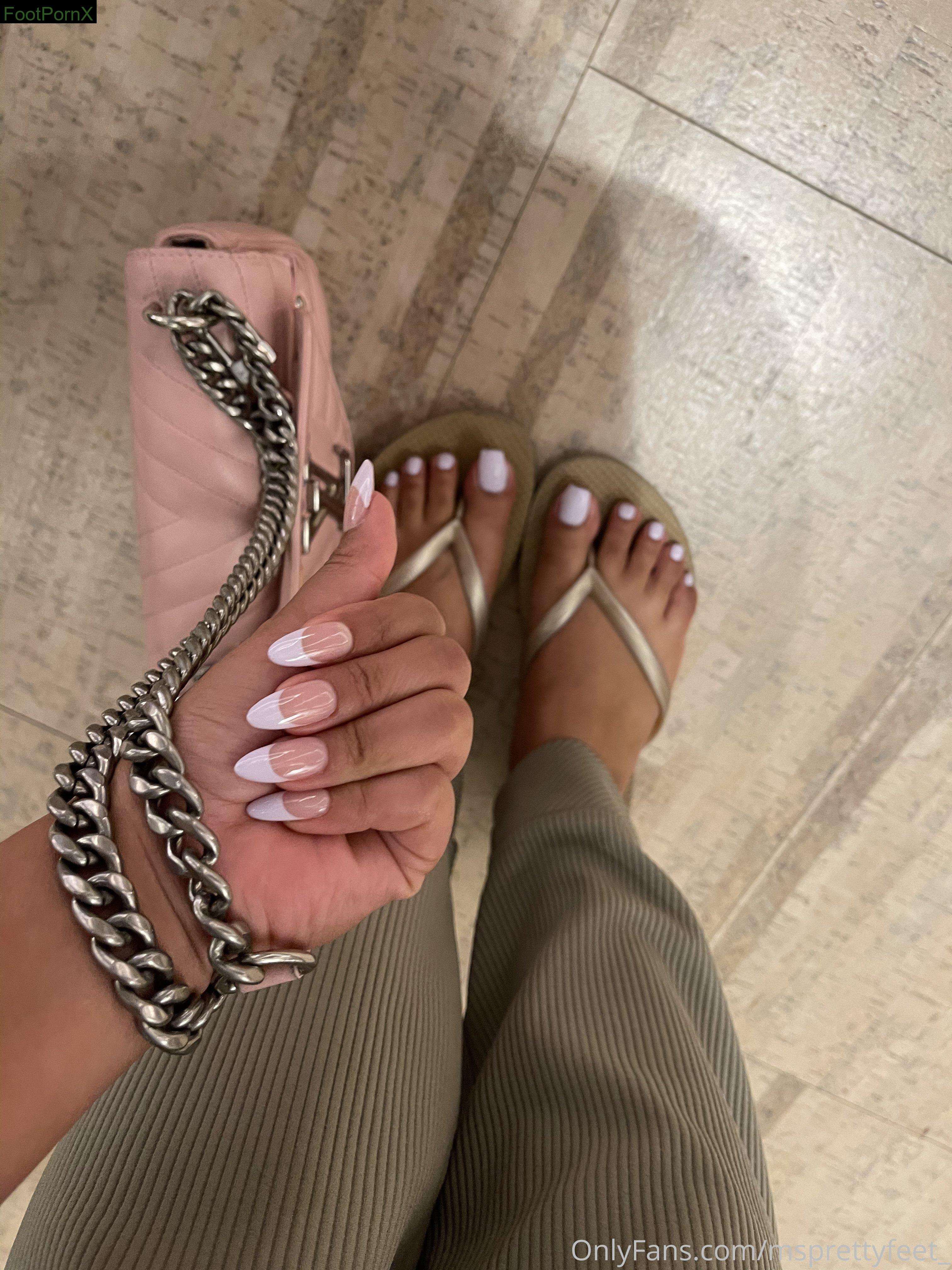 msprettyfeet_ feet