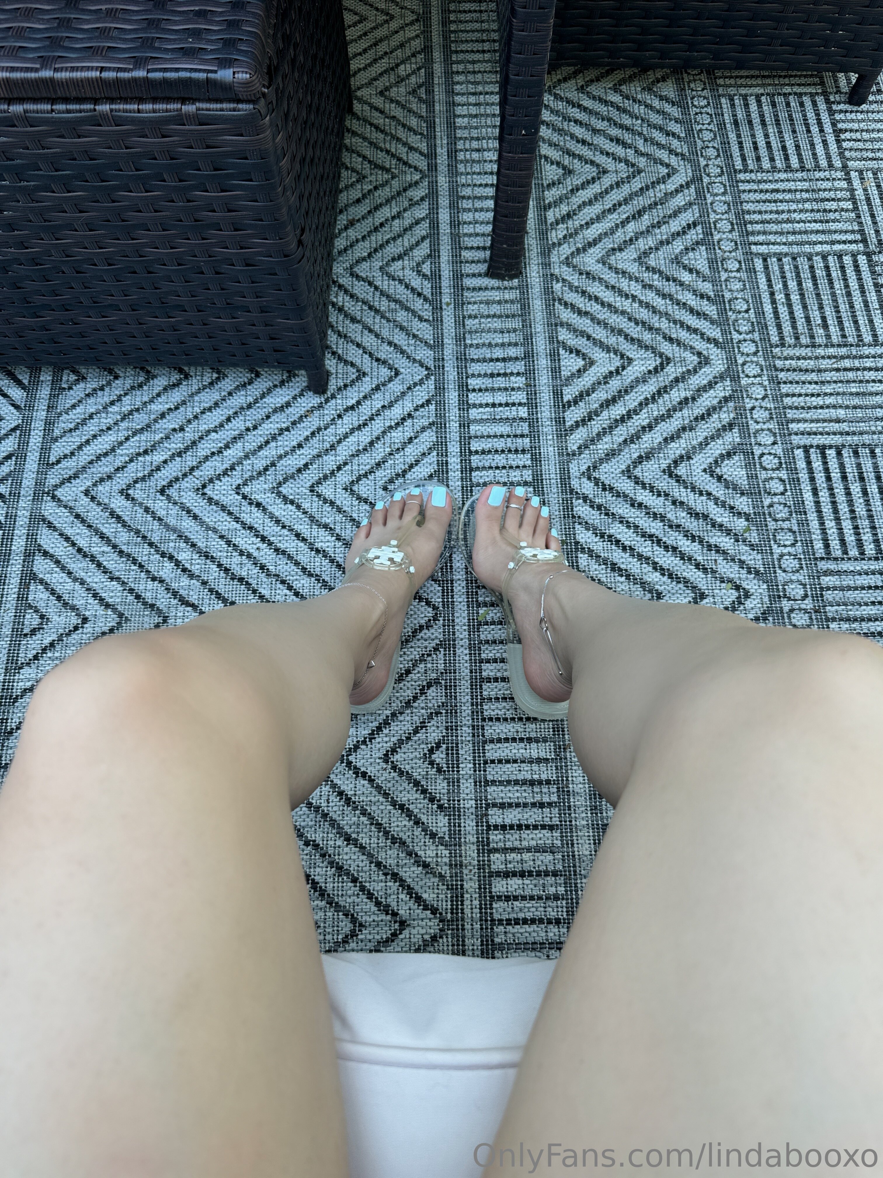 lindabooxo feet