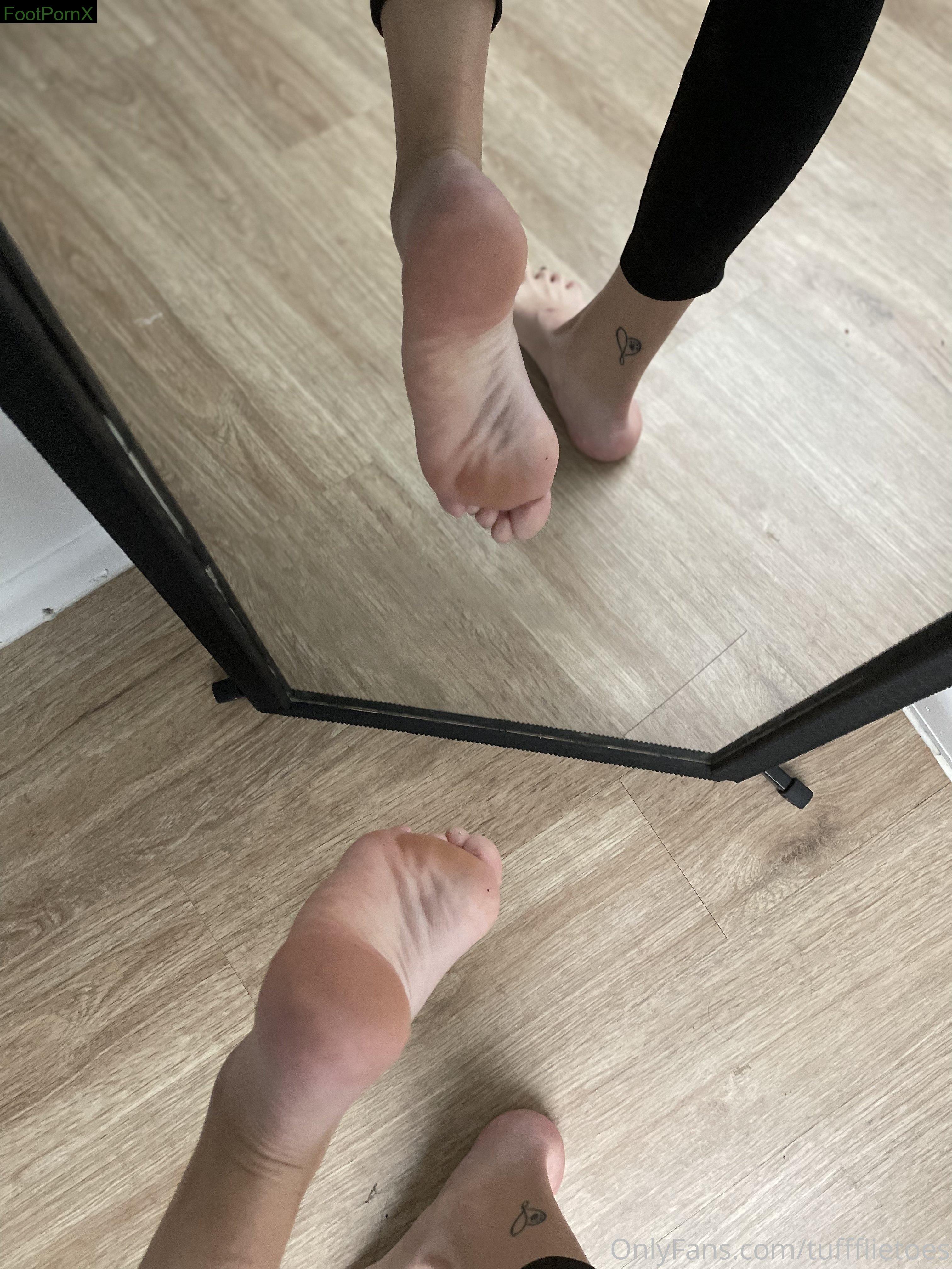 tufffiietoes feet