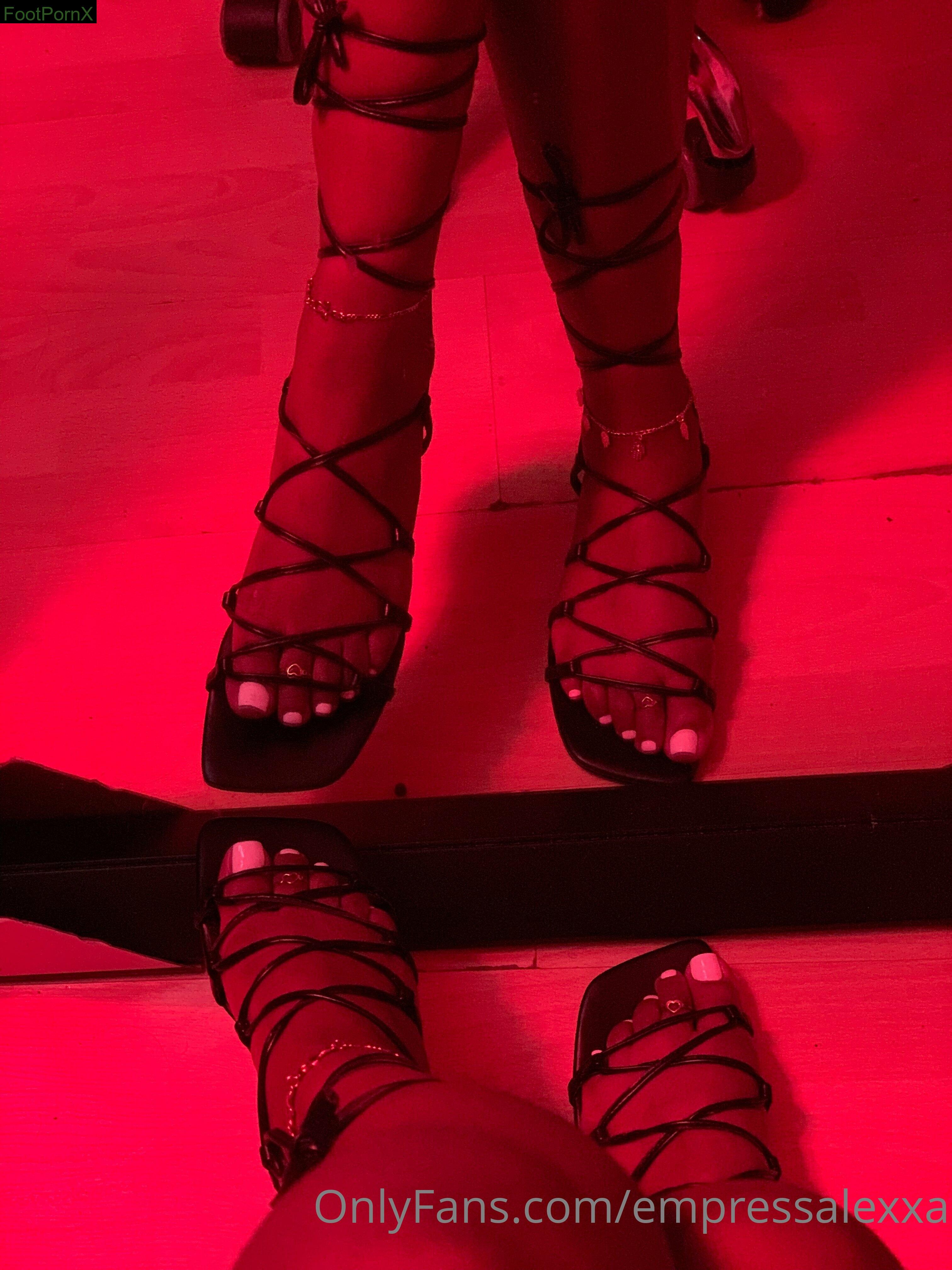 empressalexxa feet