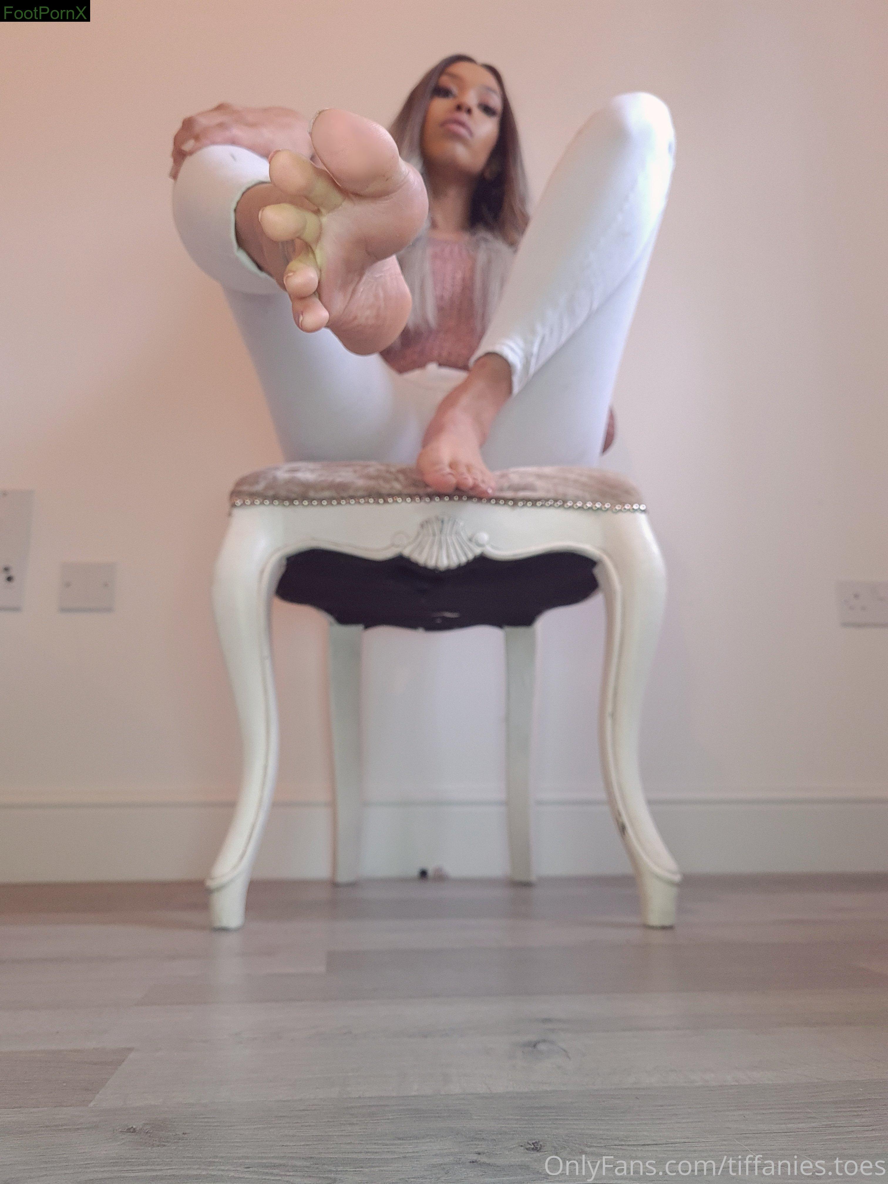 tiffanies.toes feet