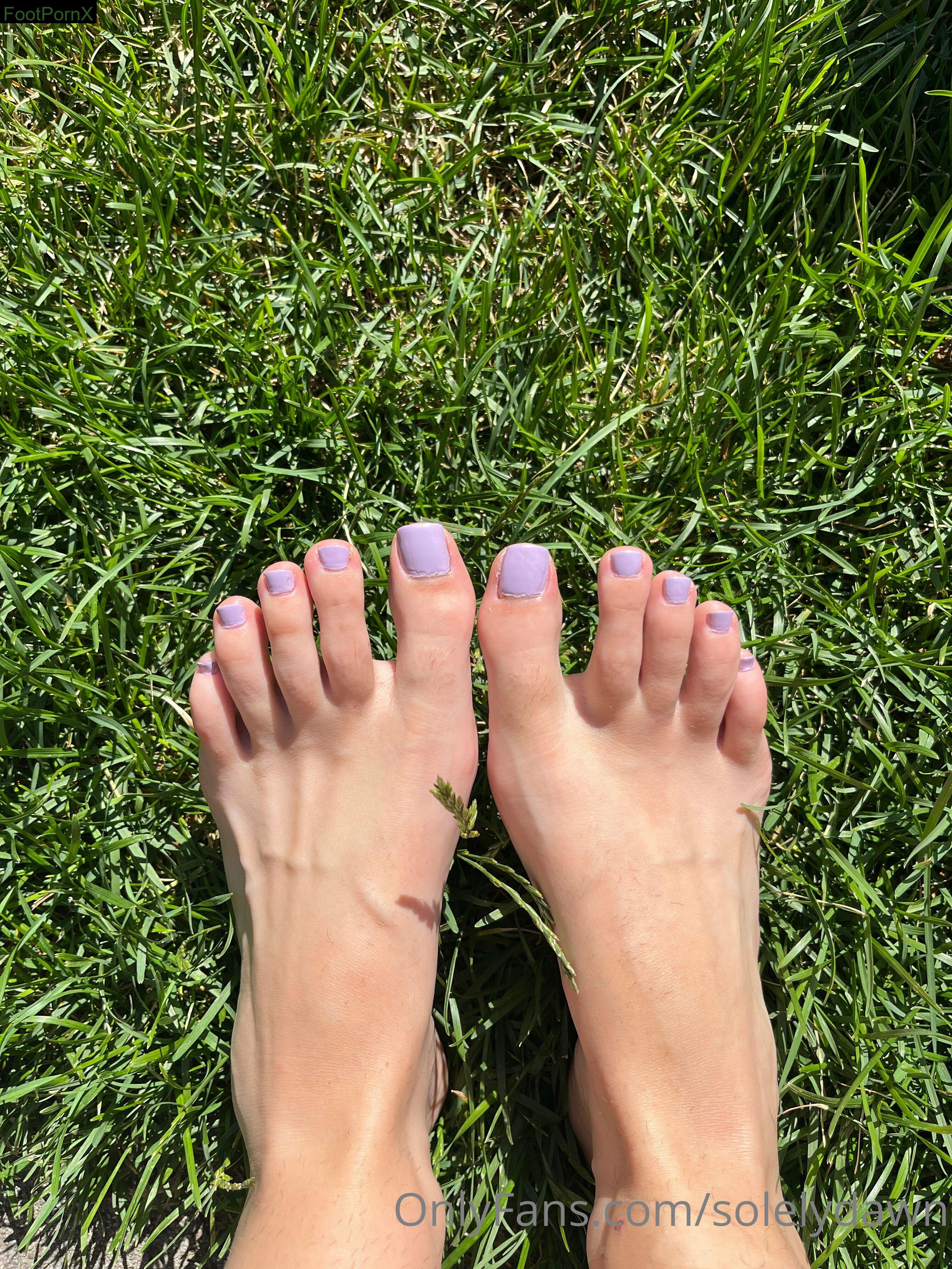 solelydawn feet