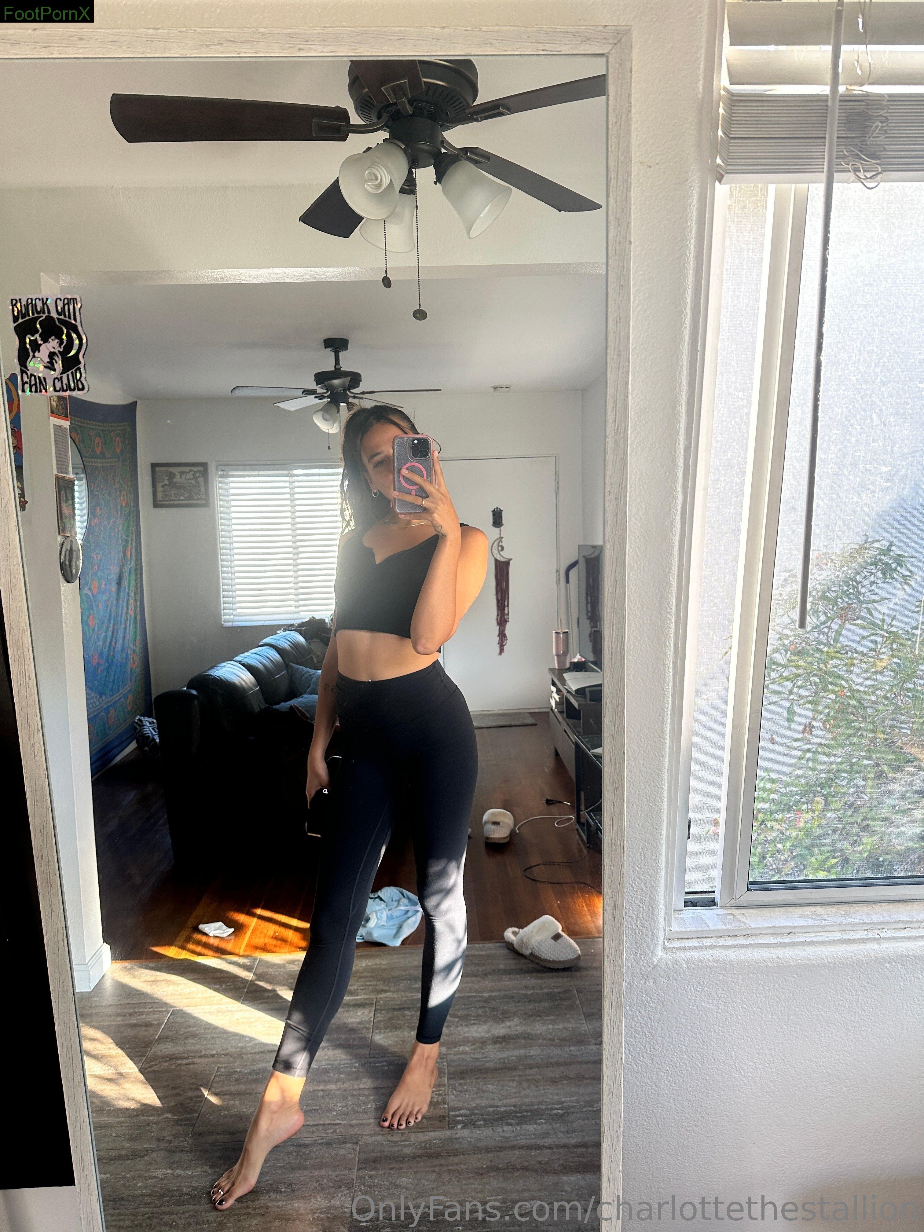 charlottethestallion feet
